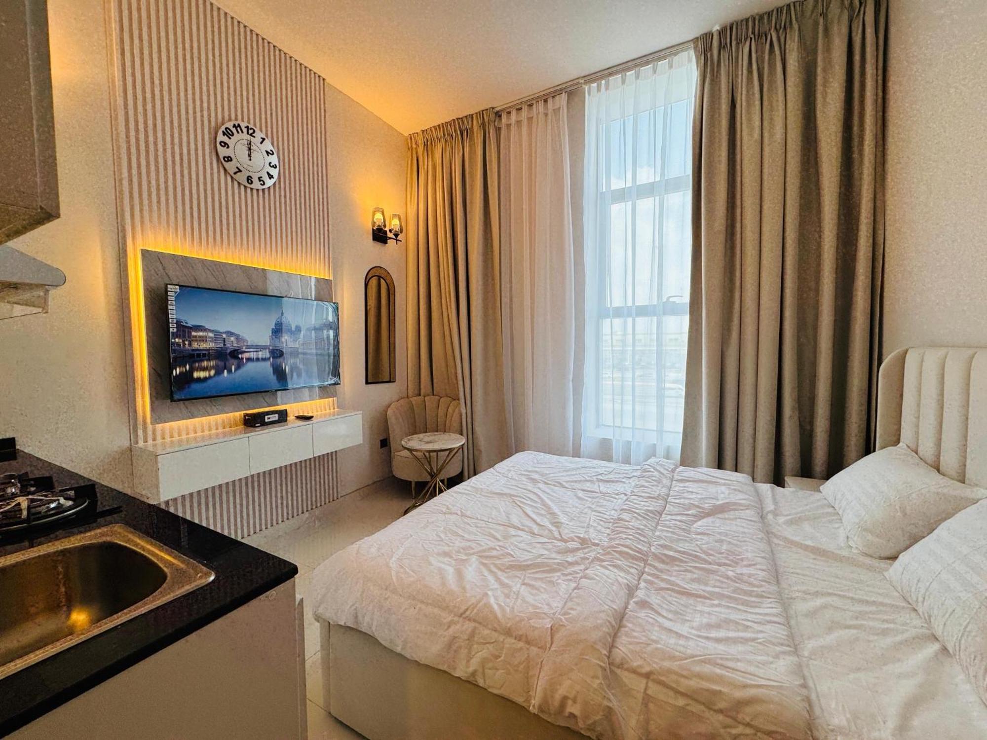Al Manara Premium Shk Zayed * Dubai