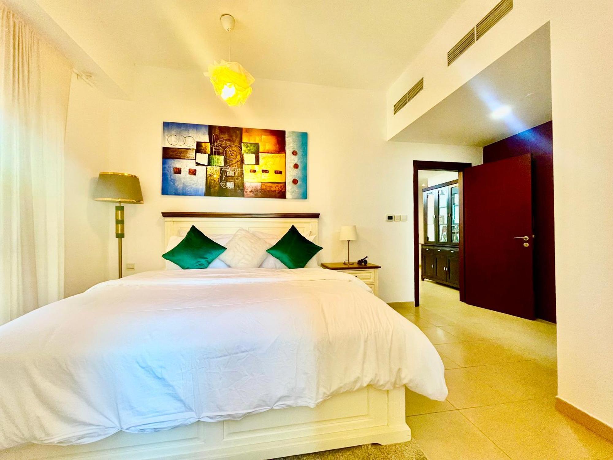 One Bedroom Available In Front Of Marina * Dubai