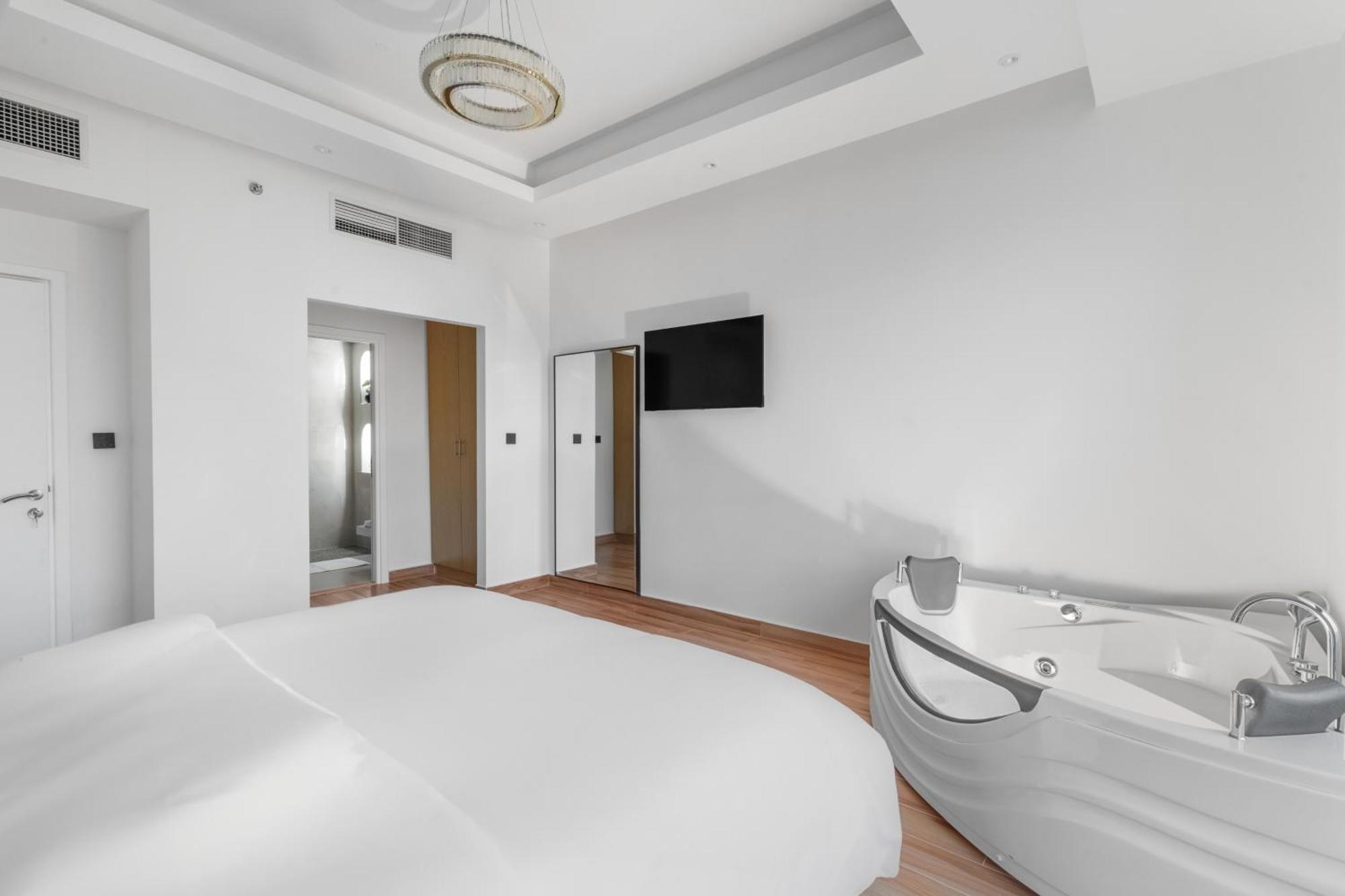 2br Marina View - Access - Sleeps 8 In Jbr Apartment Dubai