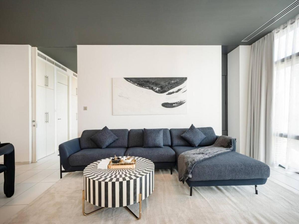 Luxury 1-bed Difc - Views In A Prime Area Dubai