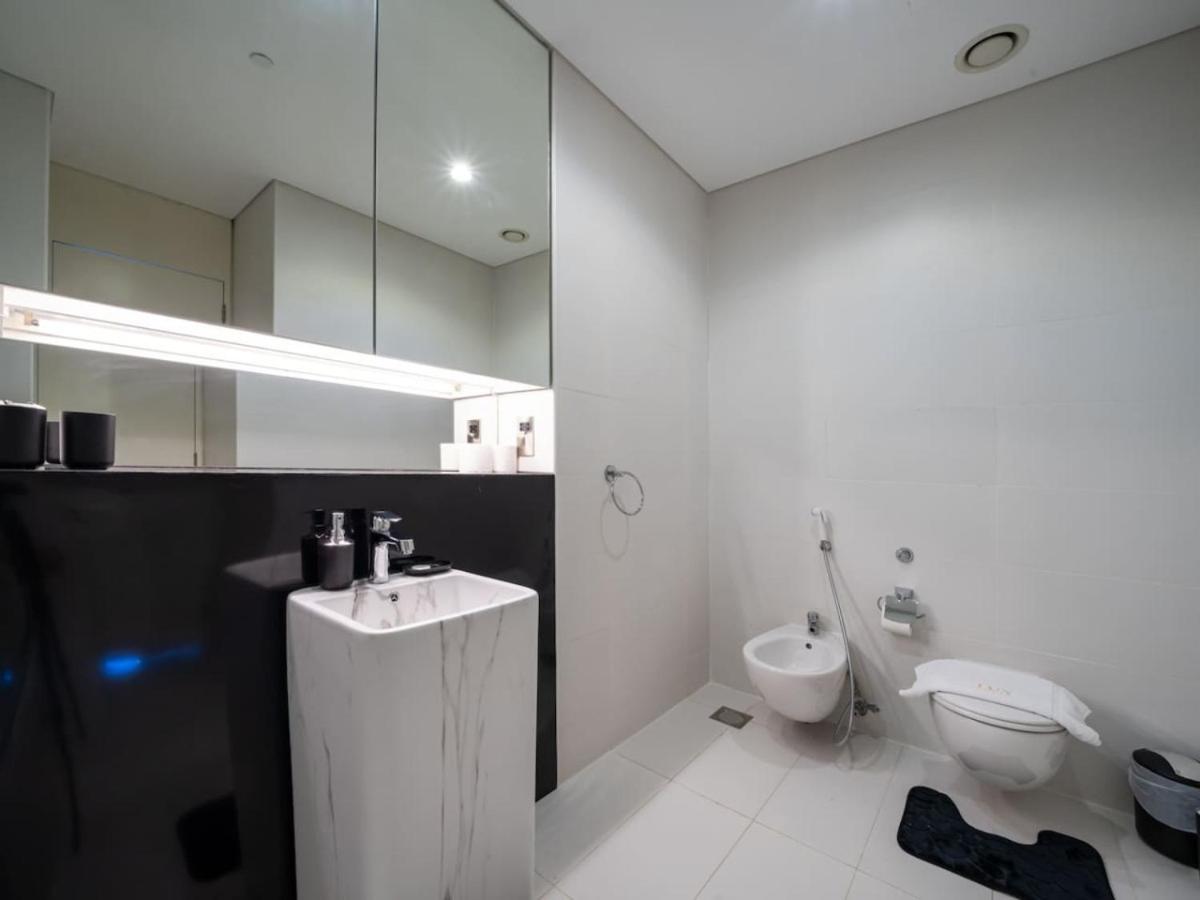 Luxury 1-bed Difc - Views In A Prime Area Apartment Dubai