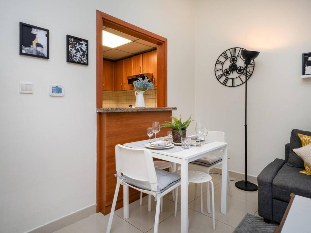 Apartment Marina 1 Bed With Direct Metro Access