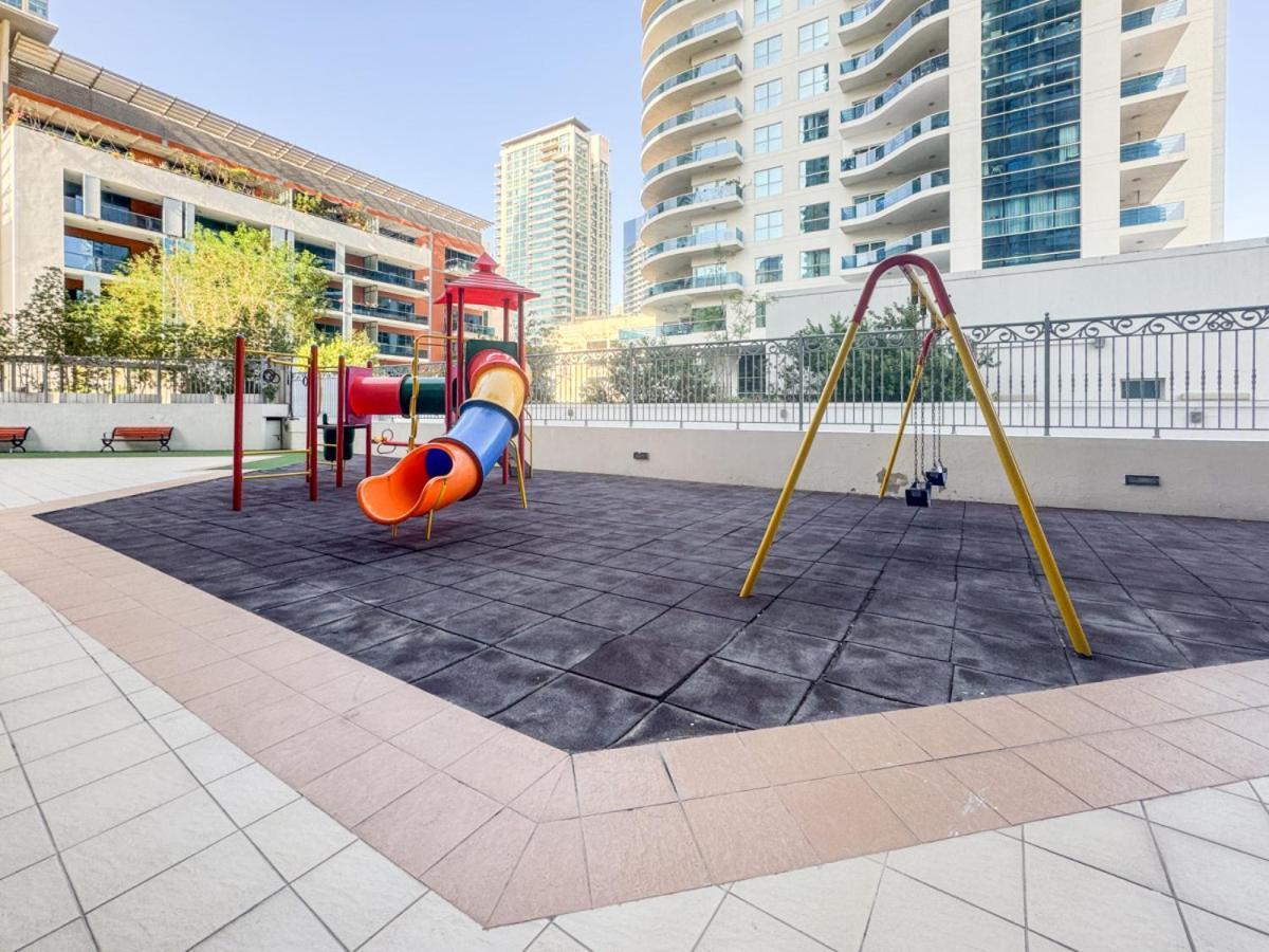 Marina 1 Bed With Direct Metro Access Dubai