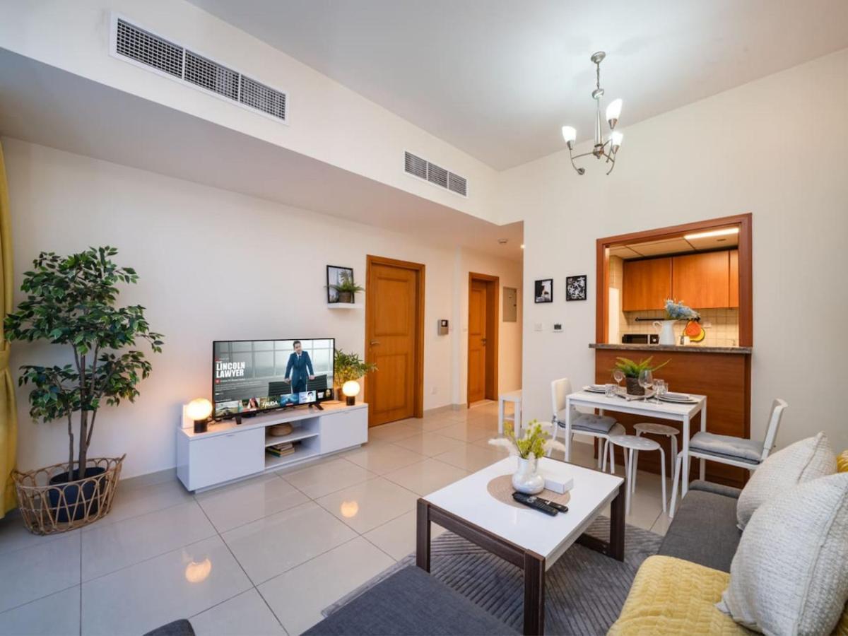Marina 1 Bed With Direct Metro Access * Dubai