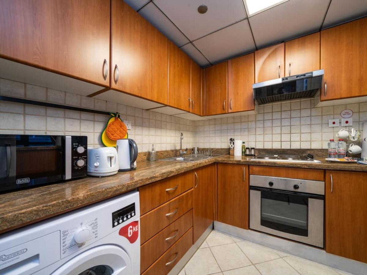 Apartment Marina 1 Bed With Direct Metro Access