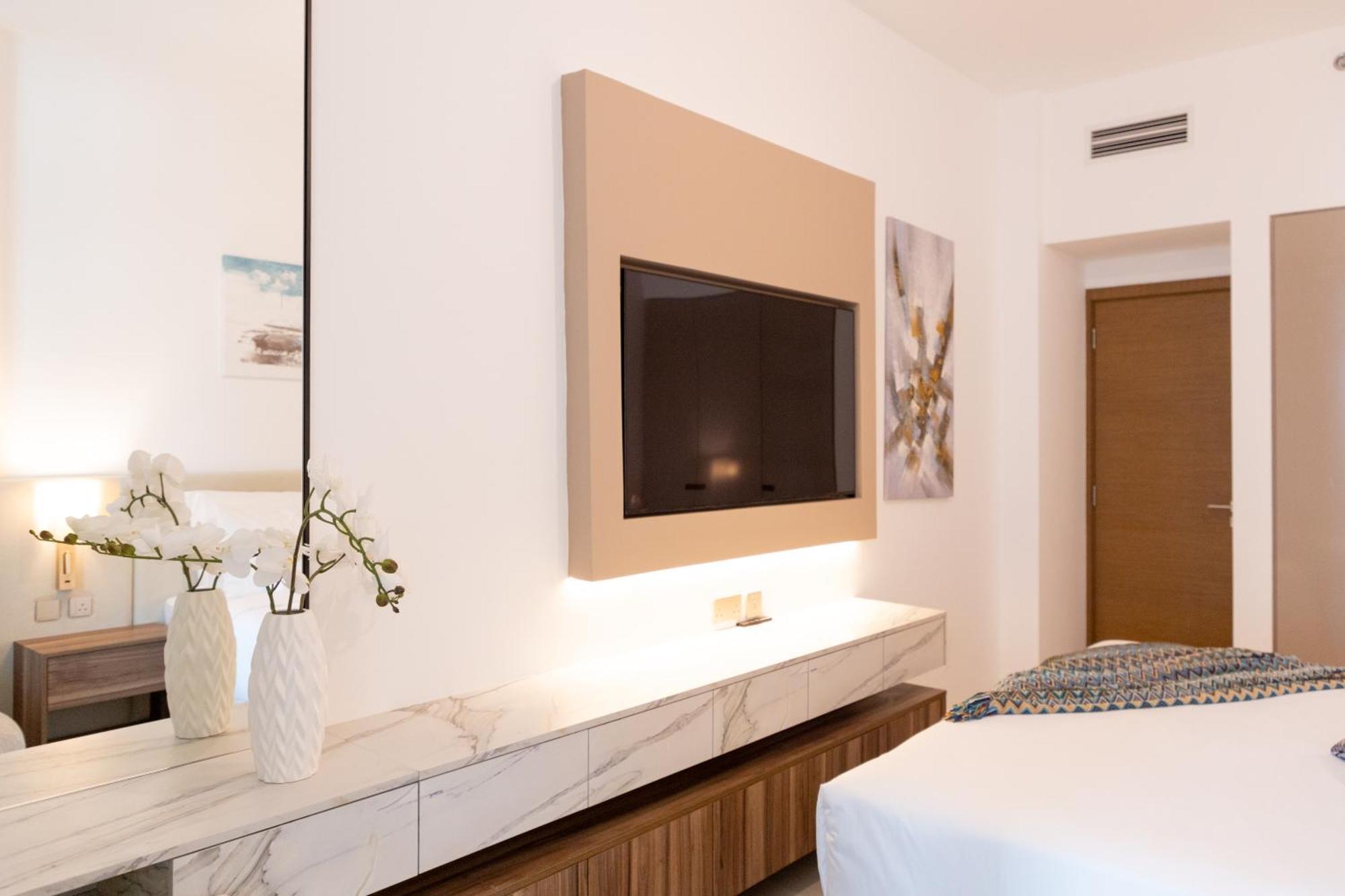 Apartment Lusso Hometels Missoni Business Bay