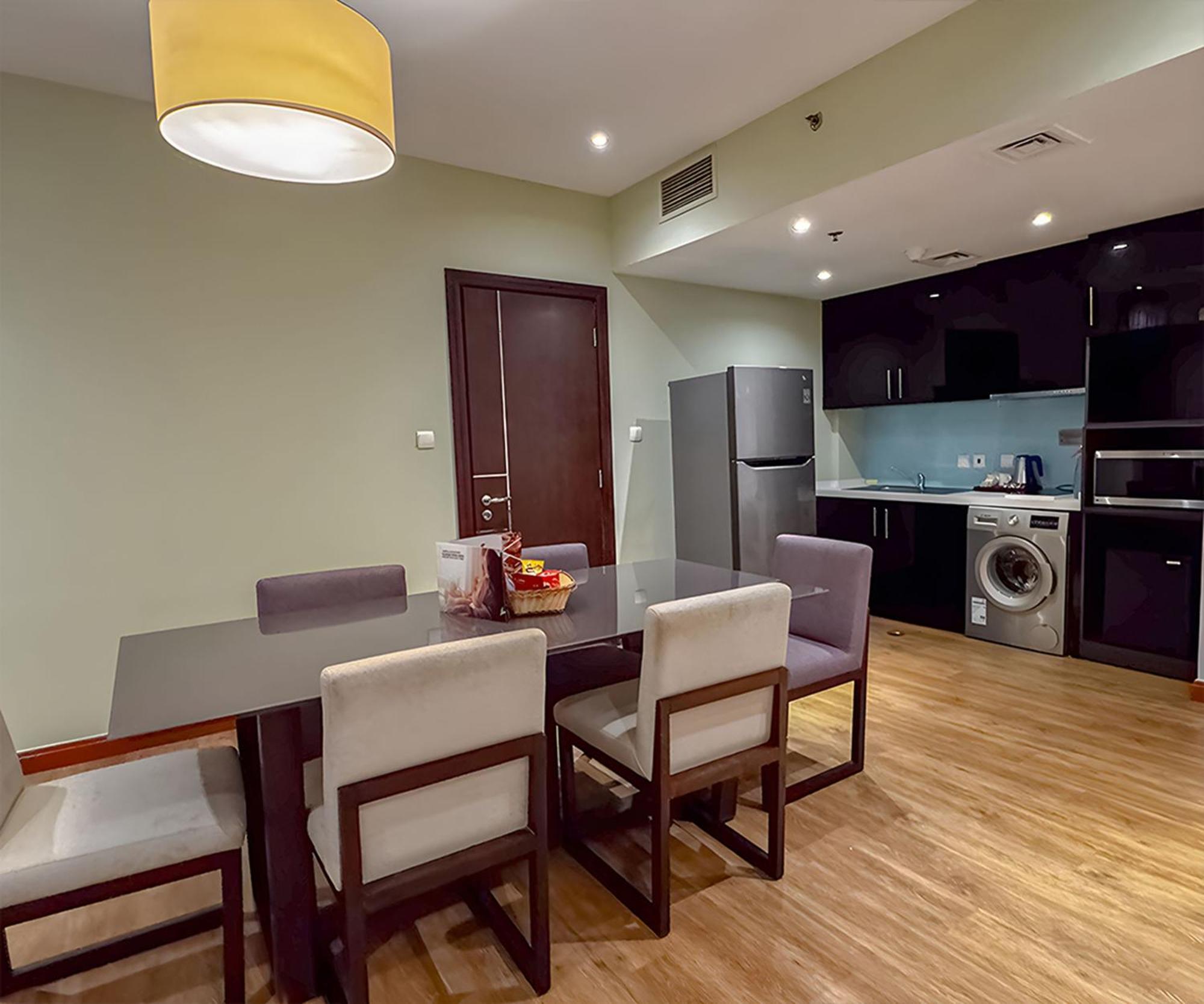 Aparthotel Ramada Hotel, And By Wyndham Jbr Dubai