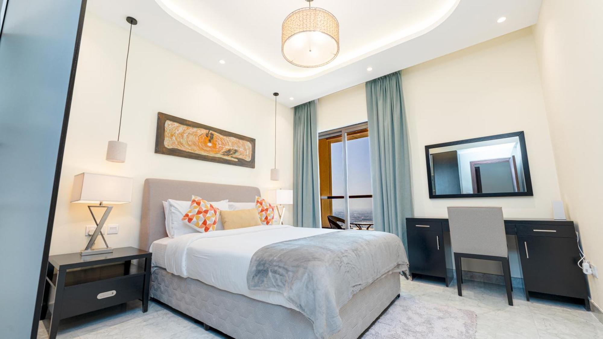 Regent Sea View 2br Jbr Walk - Next To Bluewater Island & Eye *