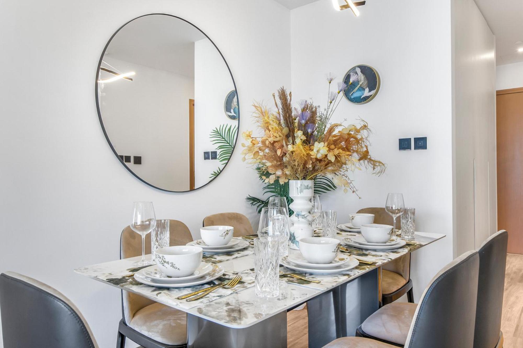 Eden's Homes & - Vida Marina Residences *