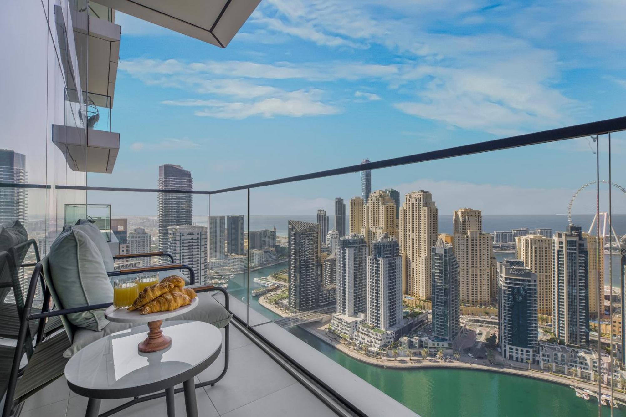 Eden's Homes & - Vida Marina Residences *