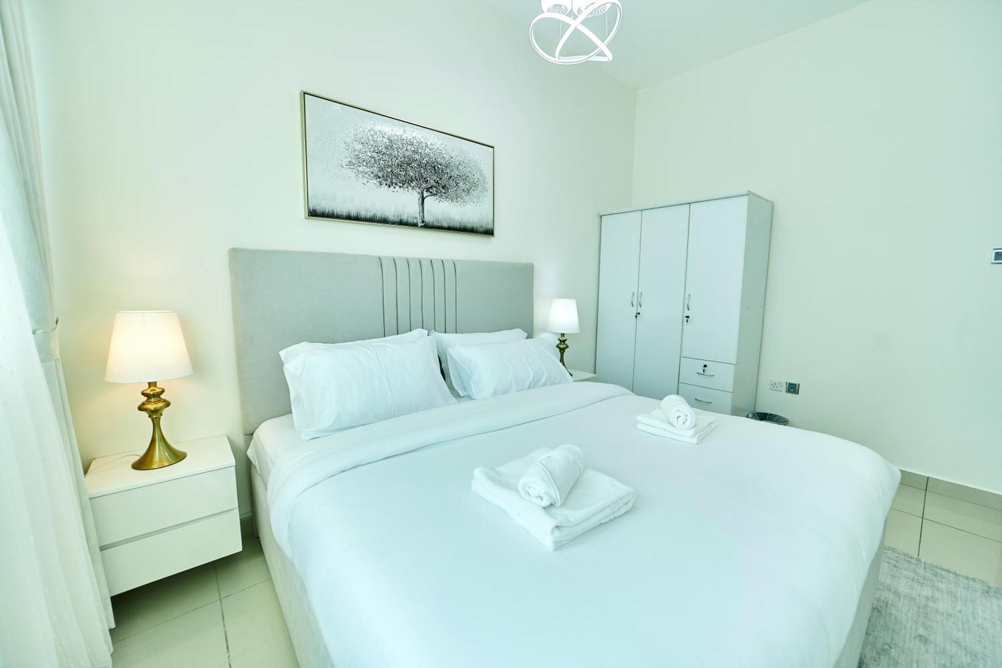 Apartment Svizona's 2br In Marina Dubai