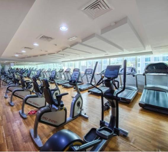 Svizona's 2br In Marina * Dubai