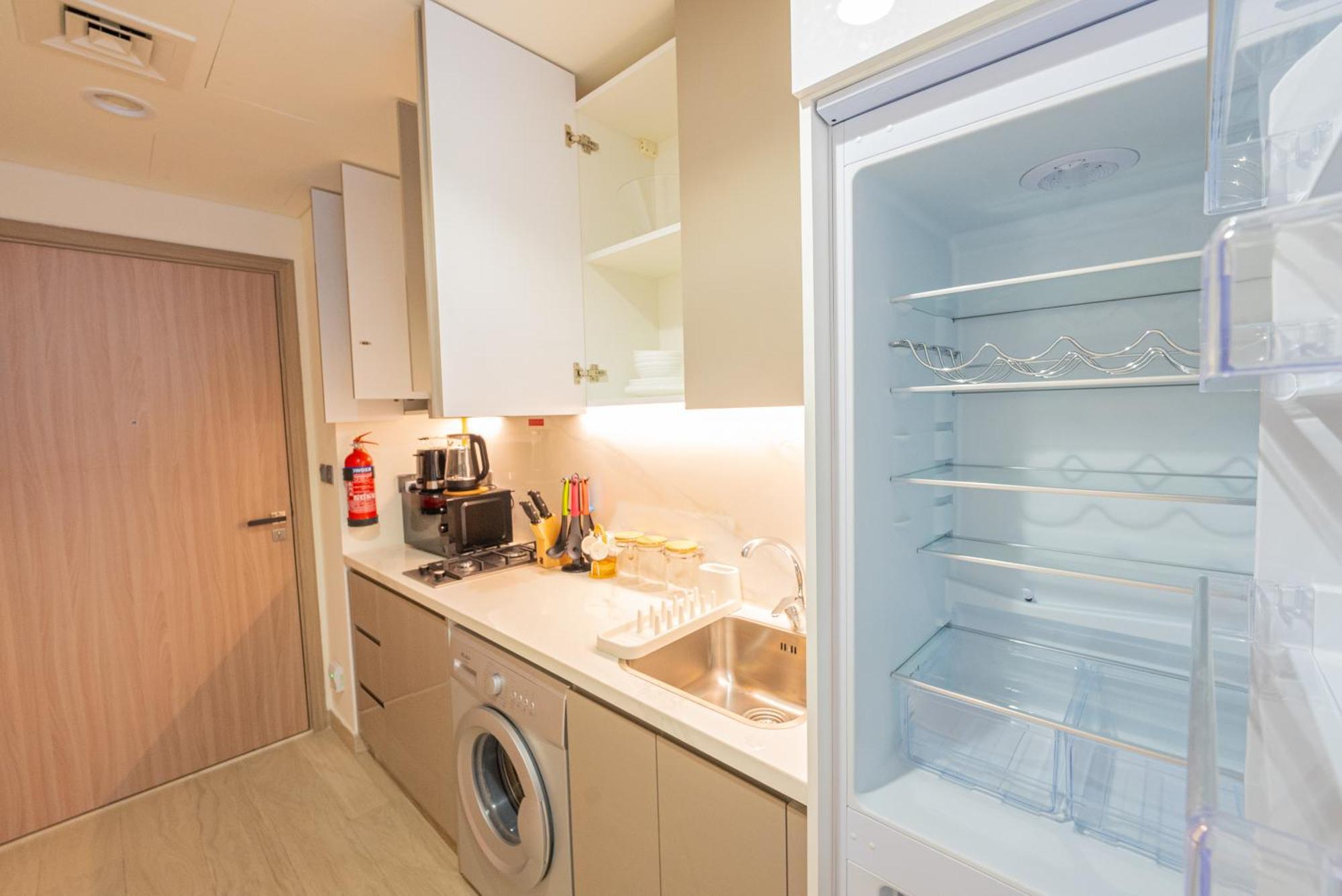 Apartment Stylish Urban In Dubai