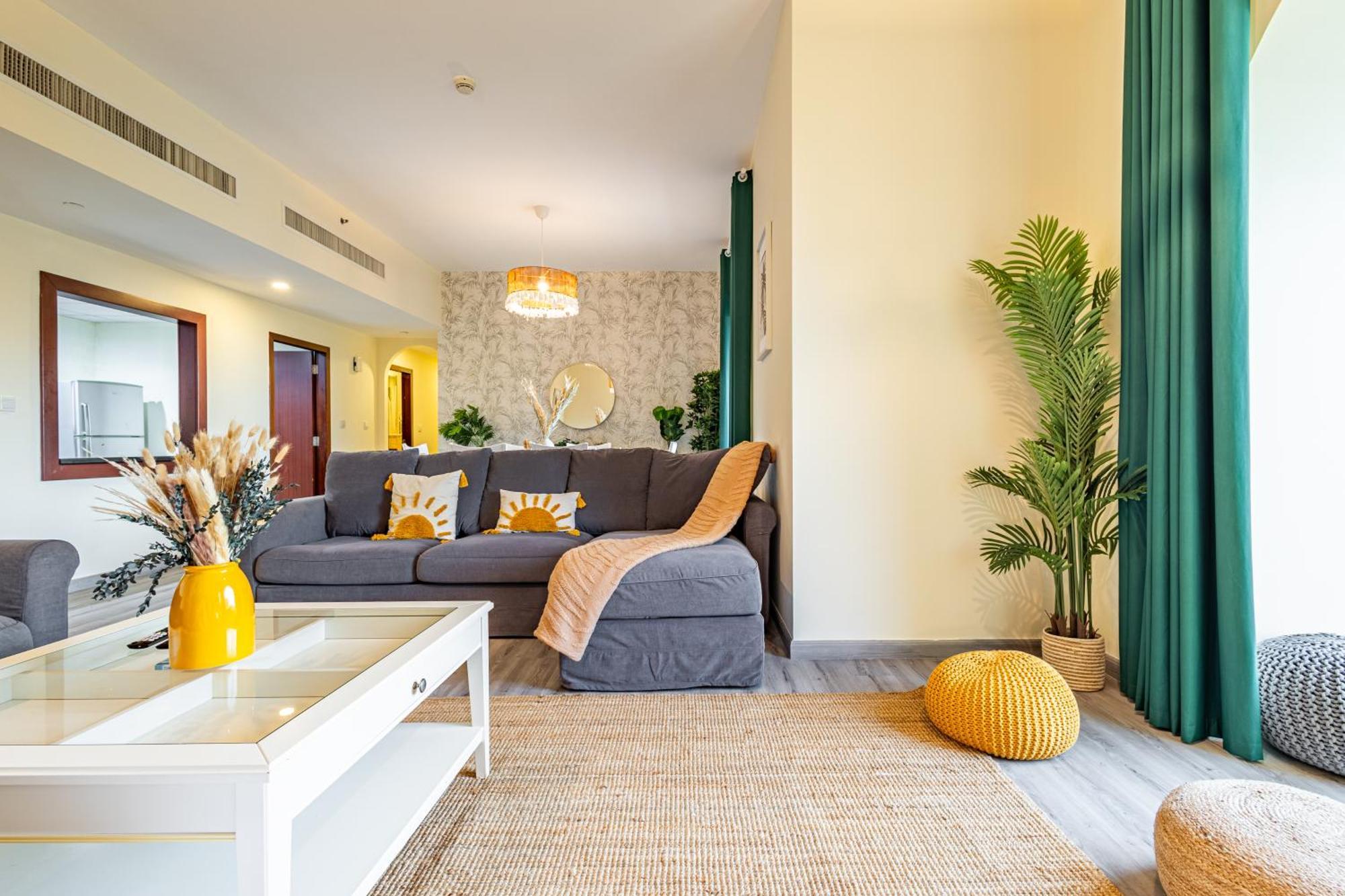 Family & Group Paradise - Jbr 3 Min Walk - Ain Views - Heart Of Jbr - 14 People Apartment *