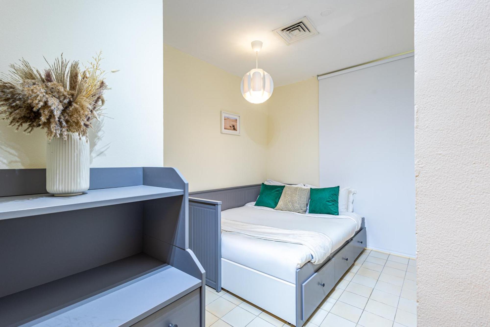 Family & Group Paradise - Jbr 3 Min Walk - Ain Views - Heart Of Jbr - 14 People Apartment