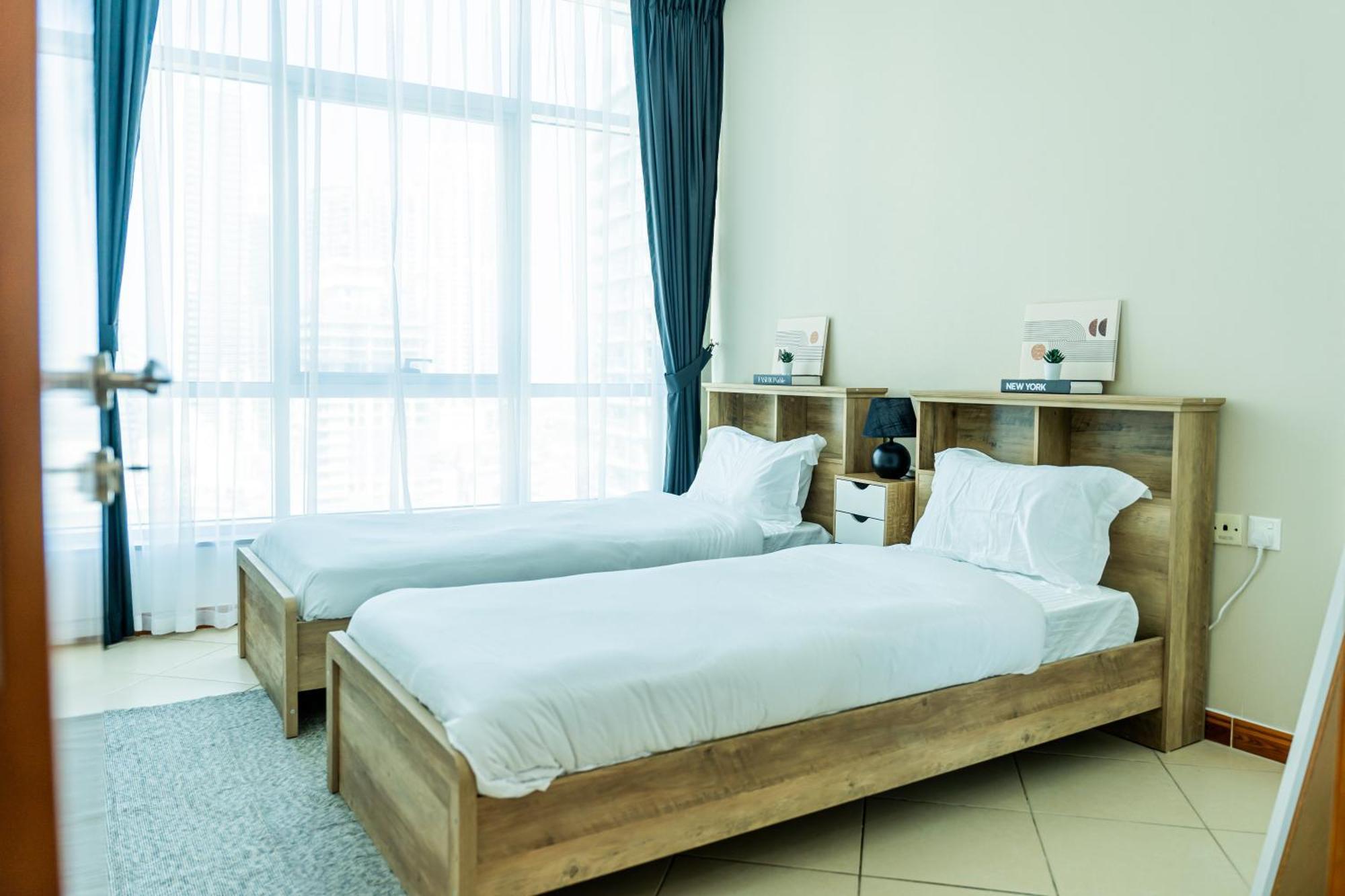 Apartment Marina Cozy Near Metro - With Aiuuaa Dubai