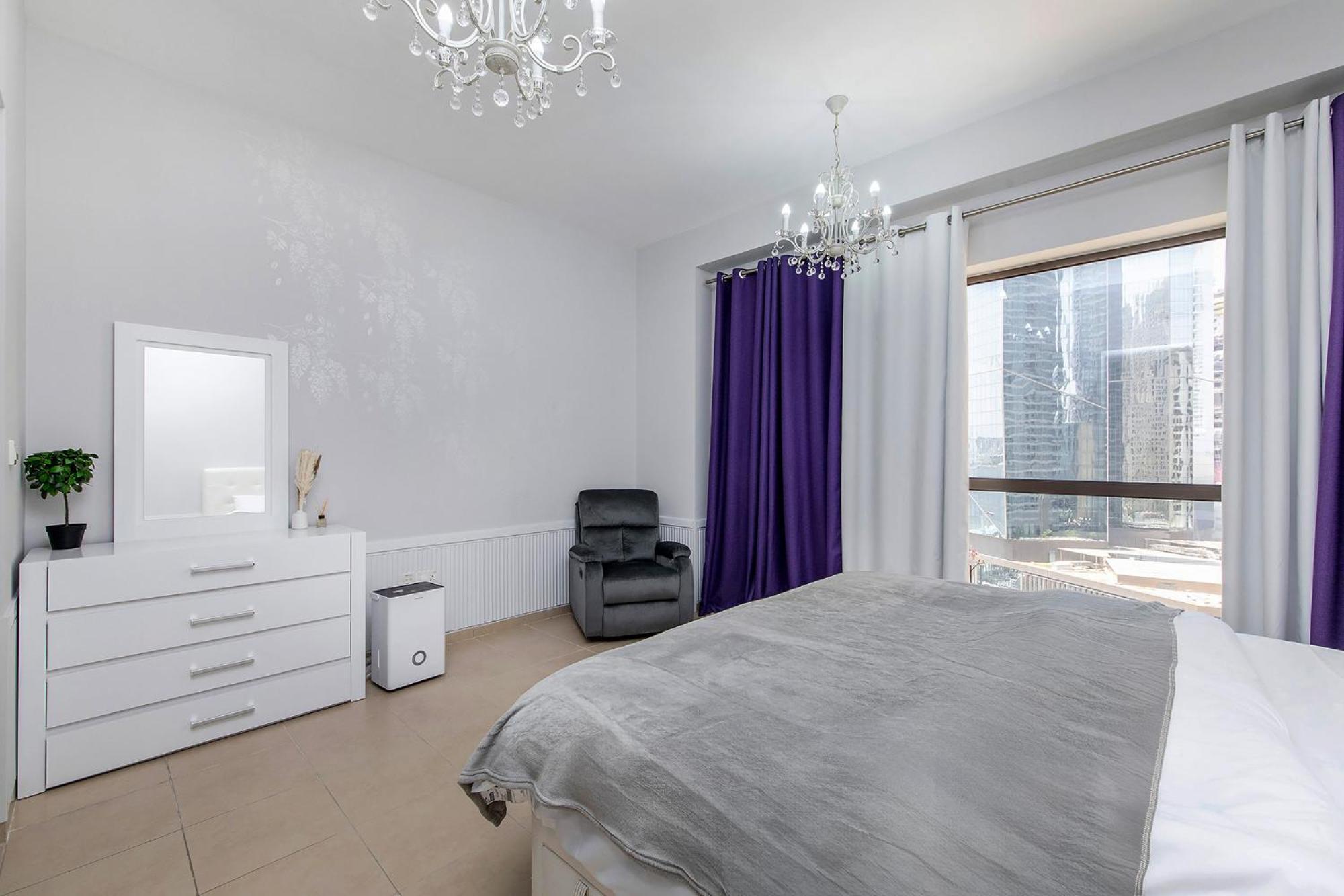 Premium 2bdr View Bahar 4 Jbr Apartment