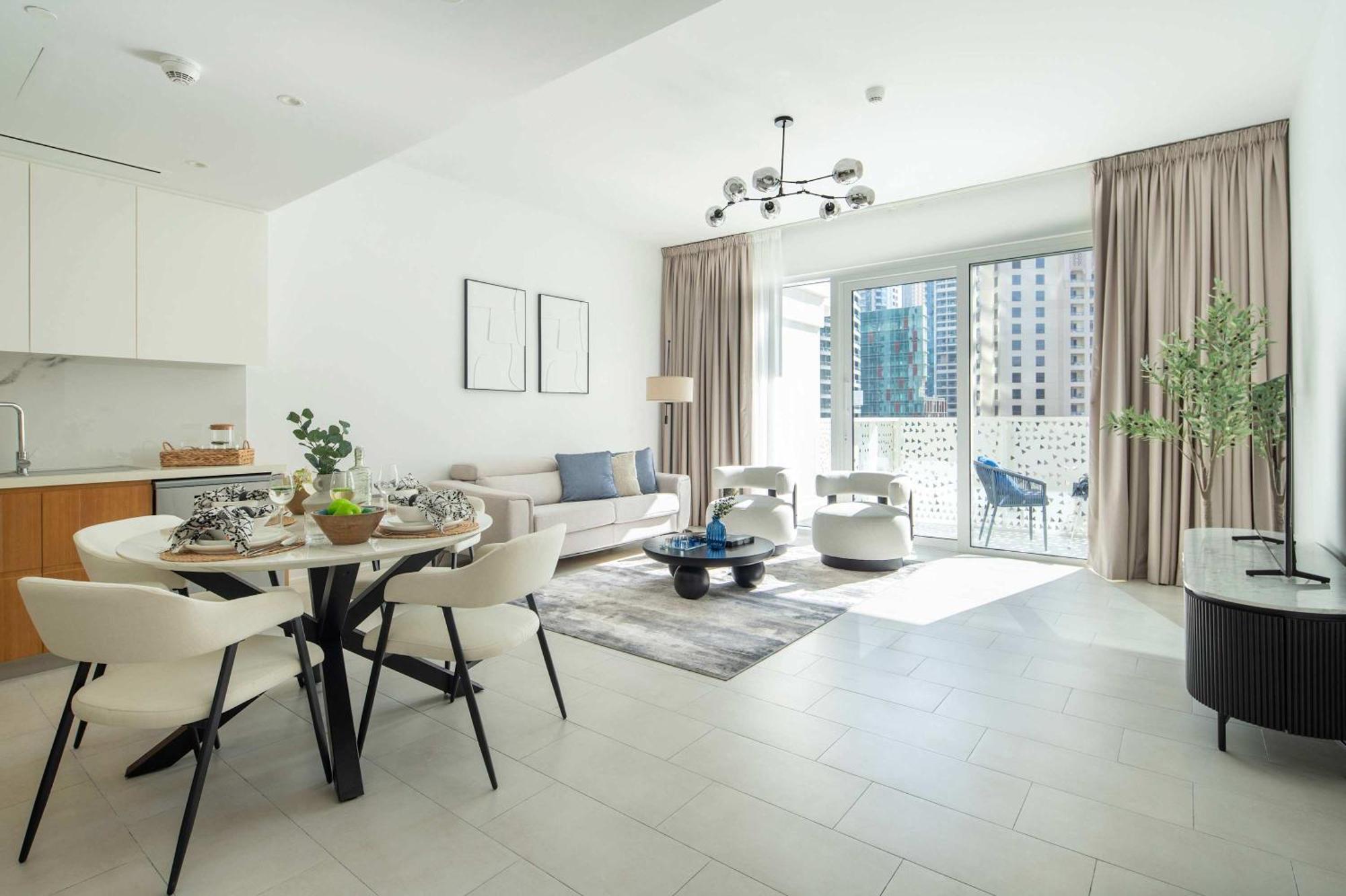 Frank Porter - La Vie Apartment Dubai
