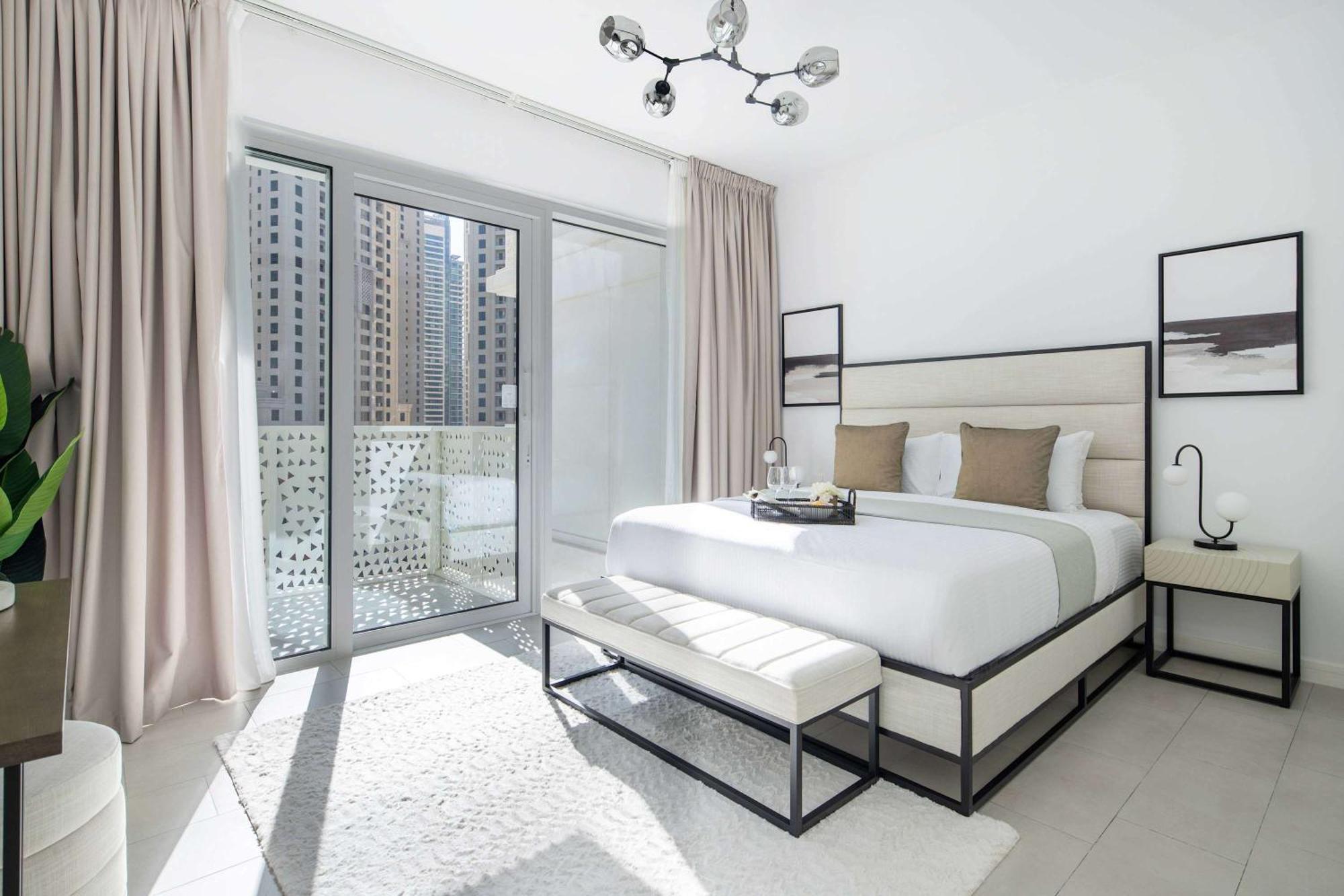 Apartment Frank Porter - La Vie *