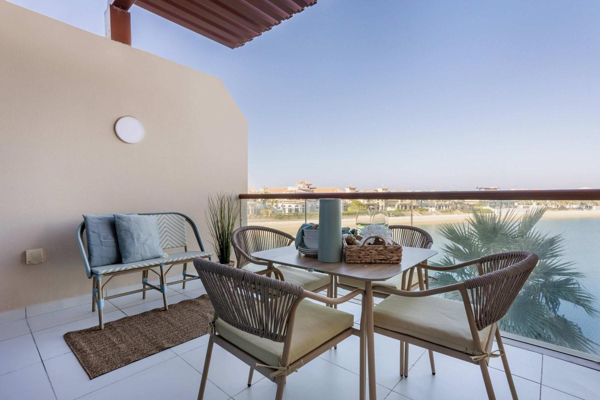 Apartment Frank Porter - Palm Views East Dubai