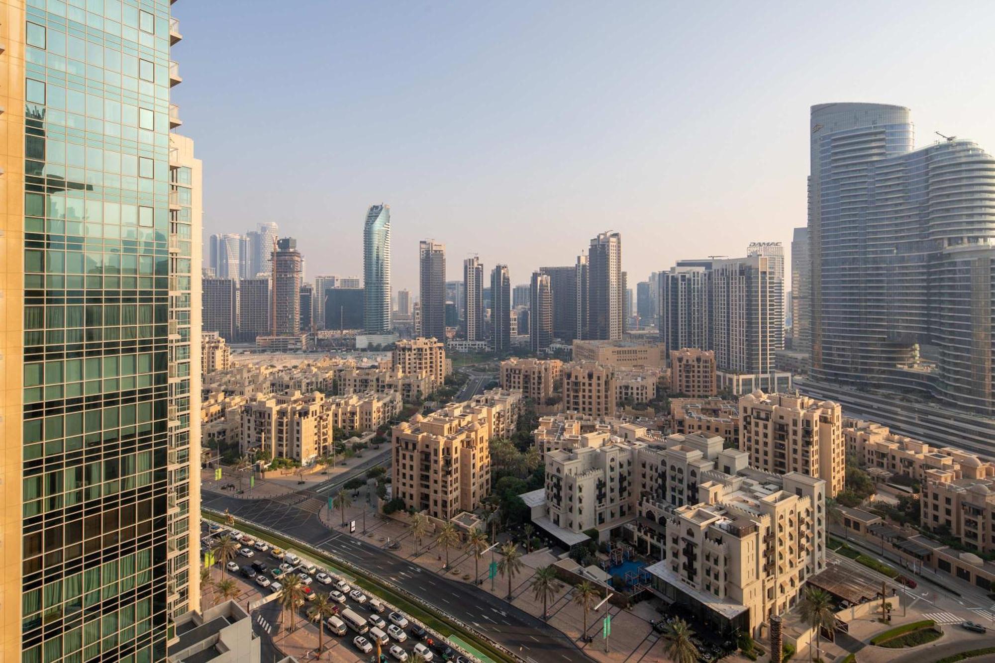 Apartment Frank Porter - Boulevard Tower 1 Dubai