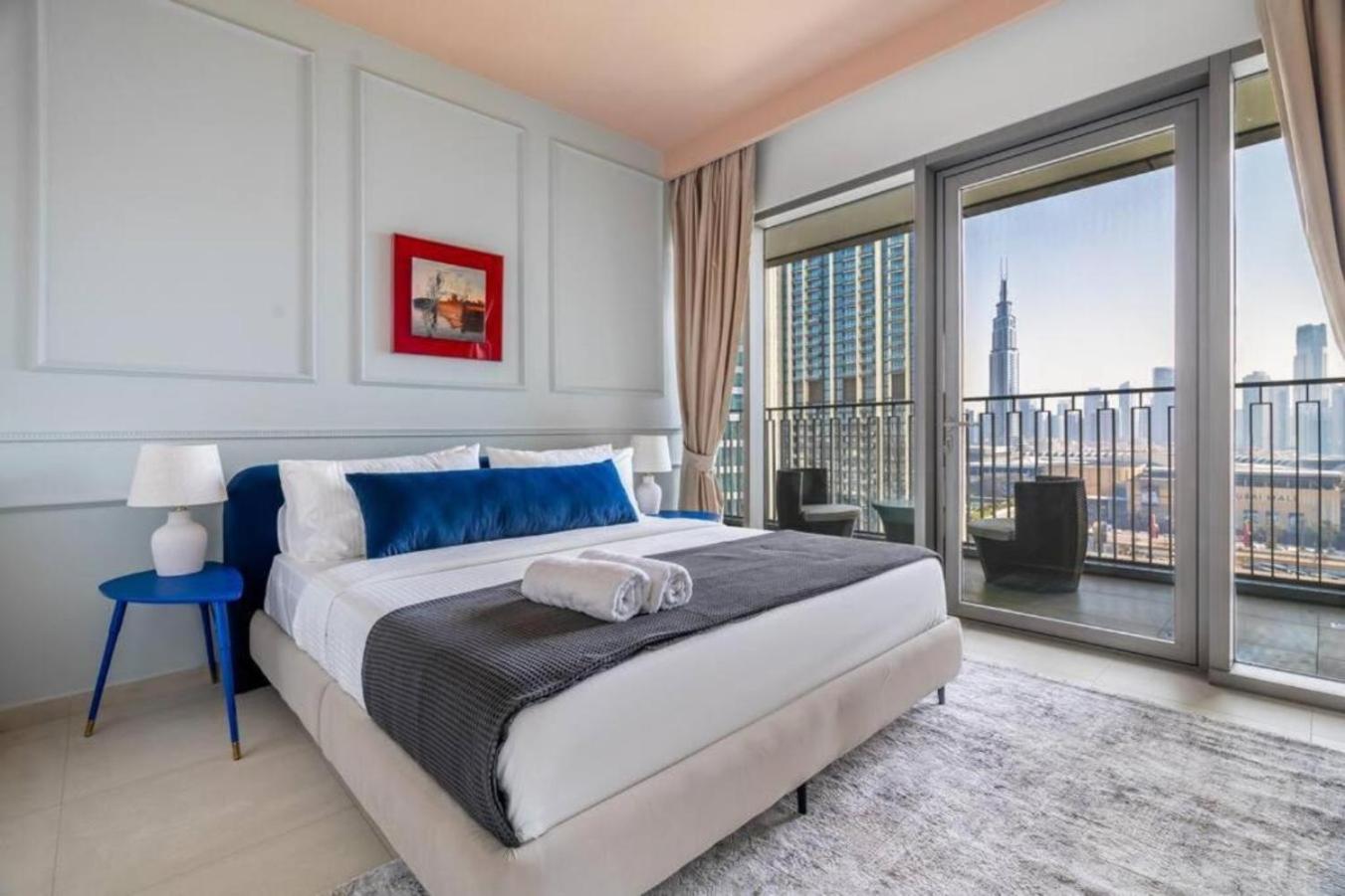 Apartment Chic & Luxurious With Burj Khalifa View *