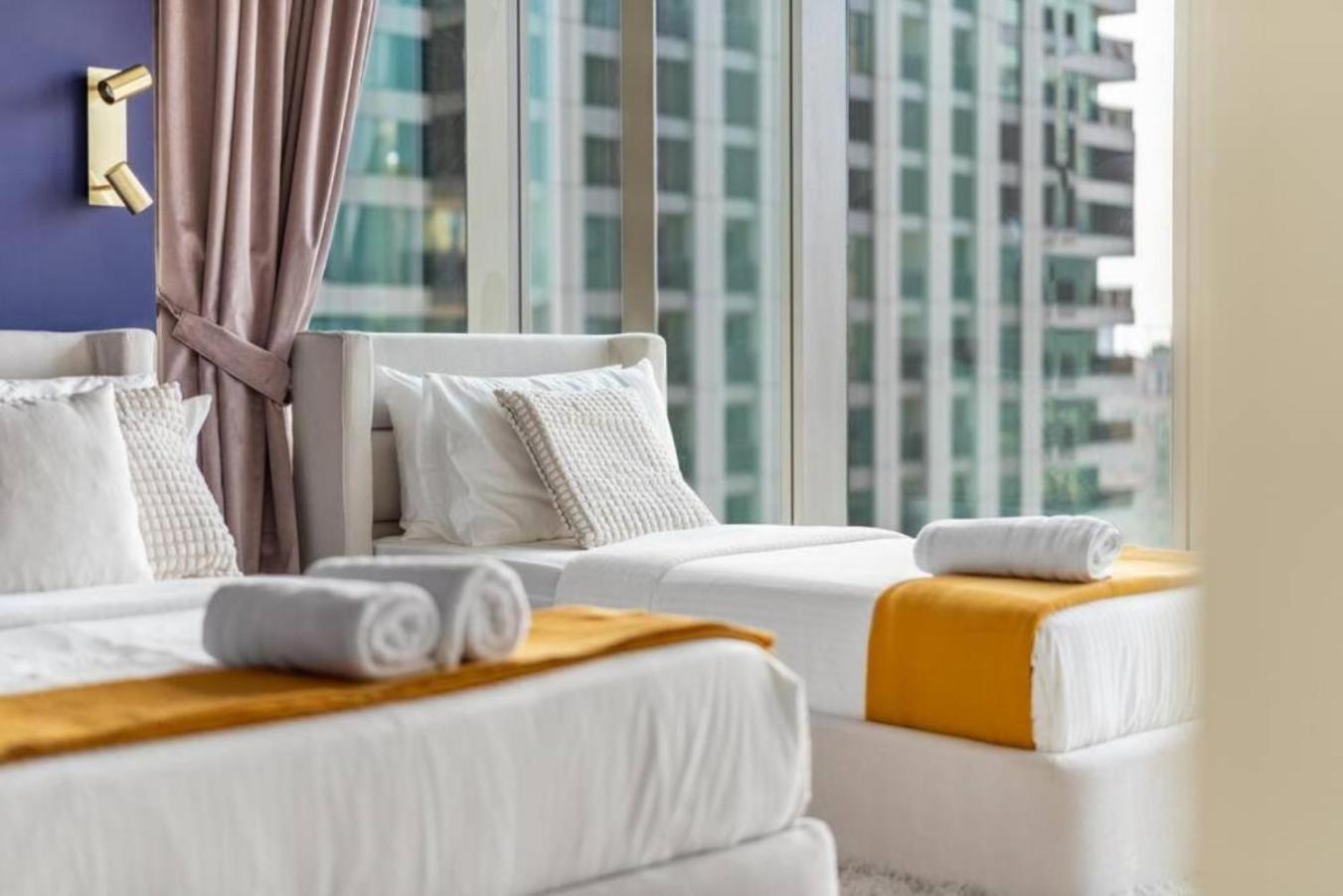 Apartment Chic & Luxurious With Burj Khalifa View Dubai