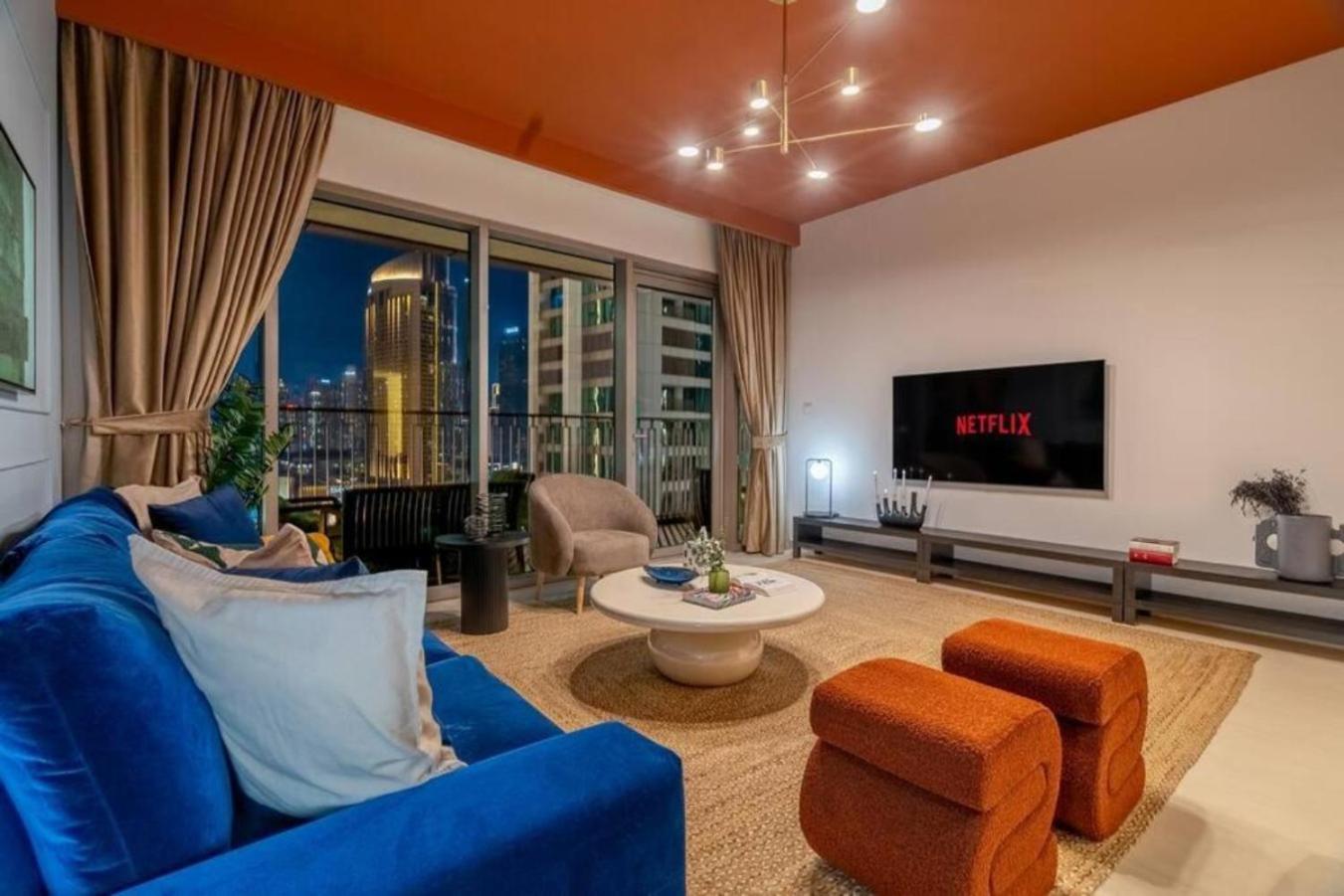 Chic & Luxurious With Burj Khalifa View Apartment Dubai