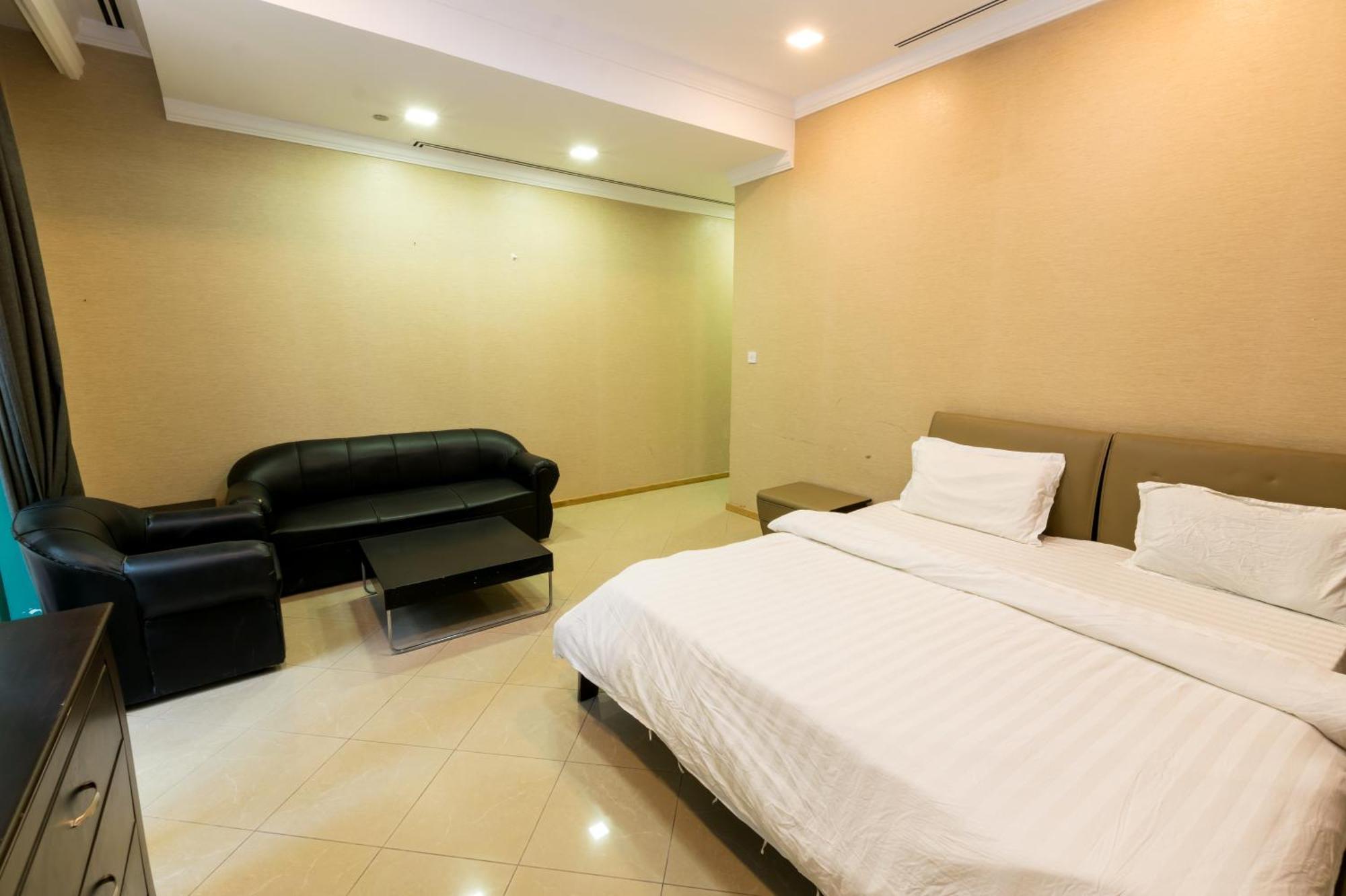 Nice Budget And Bed Space For 