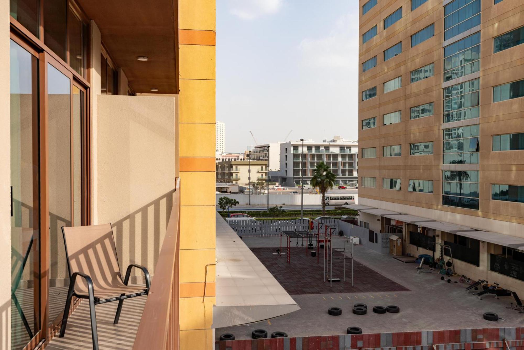 White Sage New Large 1br At Jvc Apartment Dubai