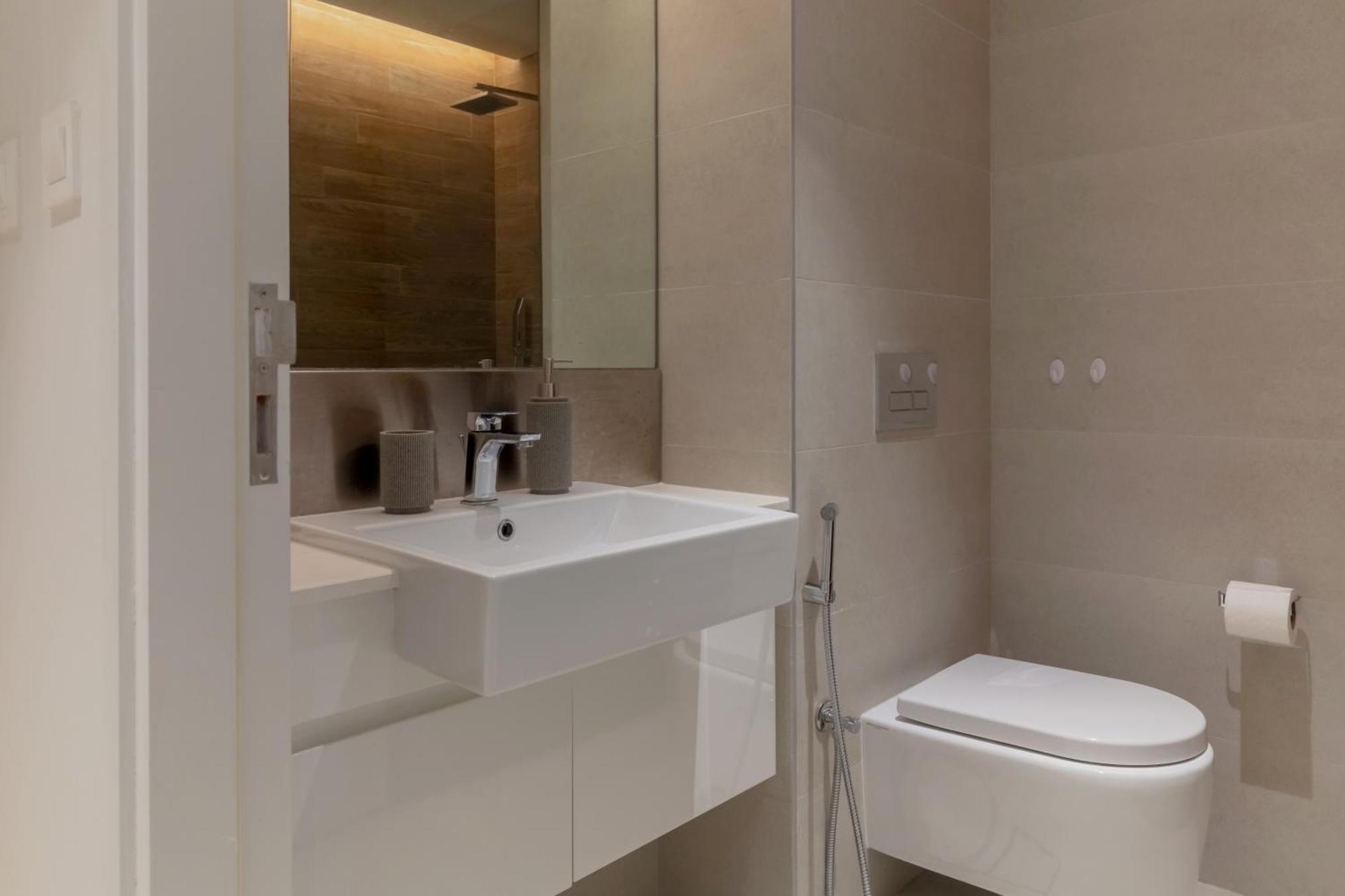 2bdr In Bluewaters Luxury Area Apartment Dubai