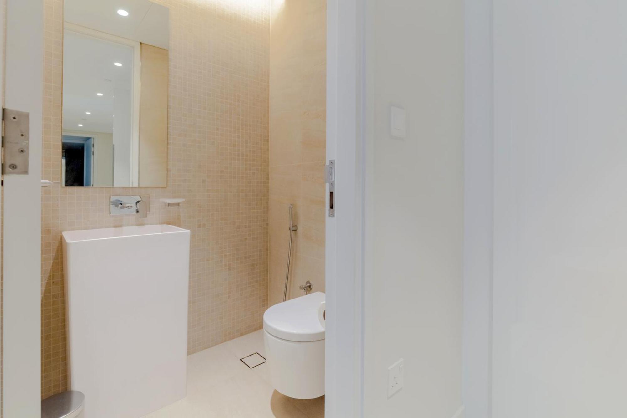 2bdr In Bluewaters Luxury Area Apartment Dubai