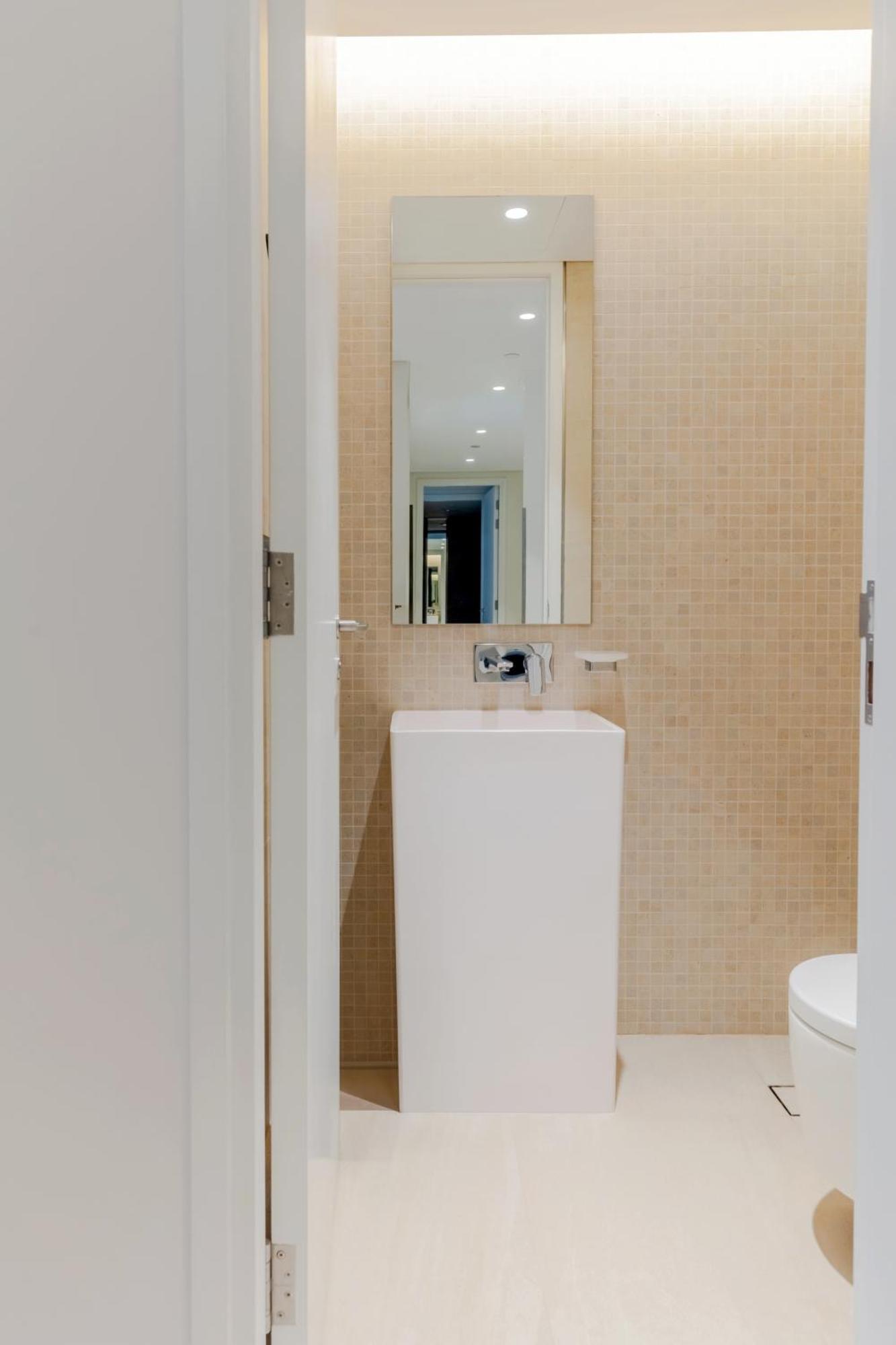 2bdr In Bluewaters Luxury Area Apartment