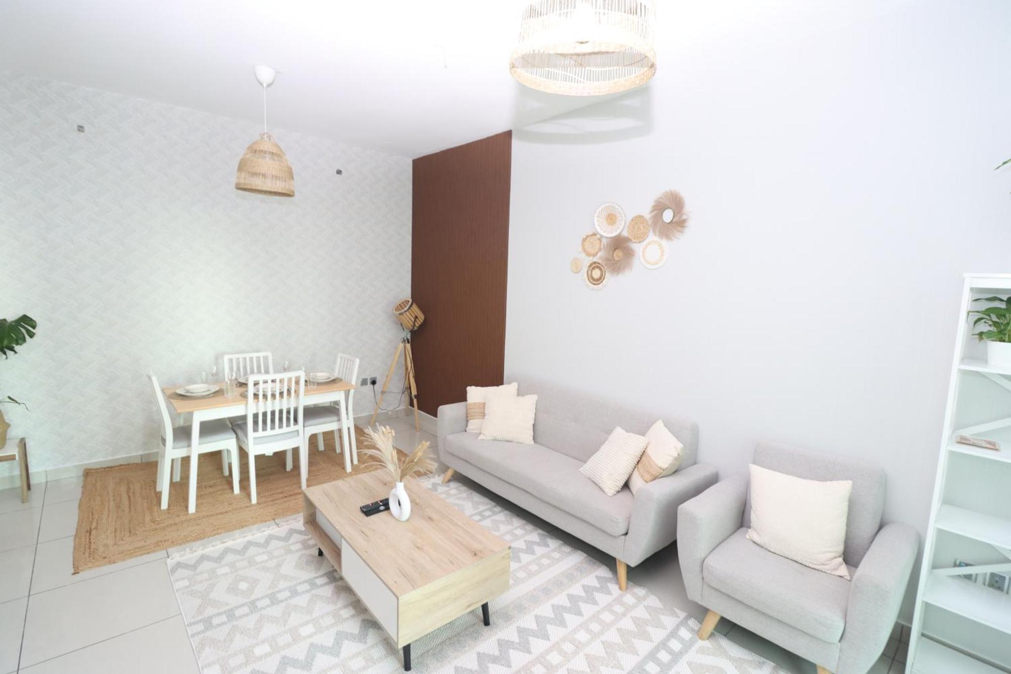 Vista Lavisha Vacation - Elegant 1bdr With Stunning Sea View And Partial Canal View Apartment Dubai