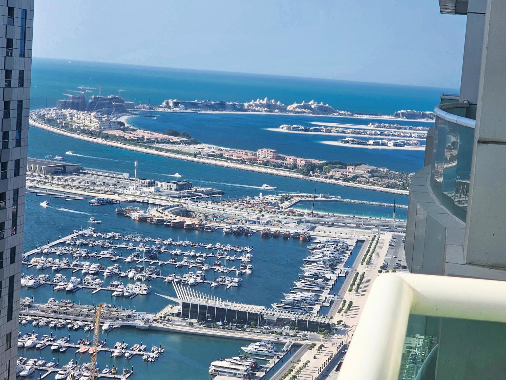 Vista Lavisha Vacation - Elegant 1bdr With Stunning Sea View And Partial Canal View Apartment