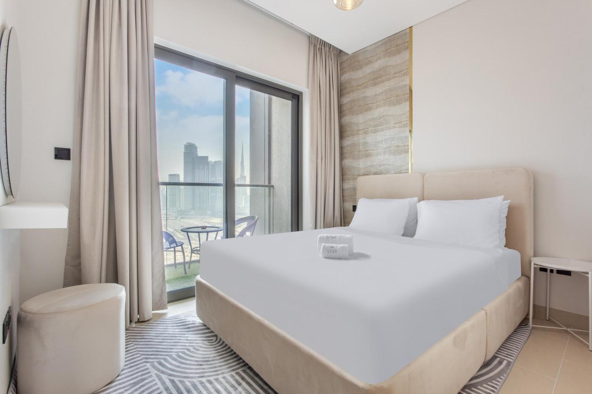By Latinem Luxury 2br Cv A2714 Near Mall Apartment *