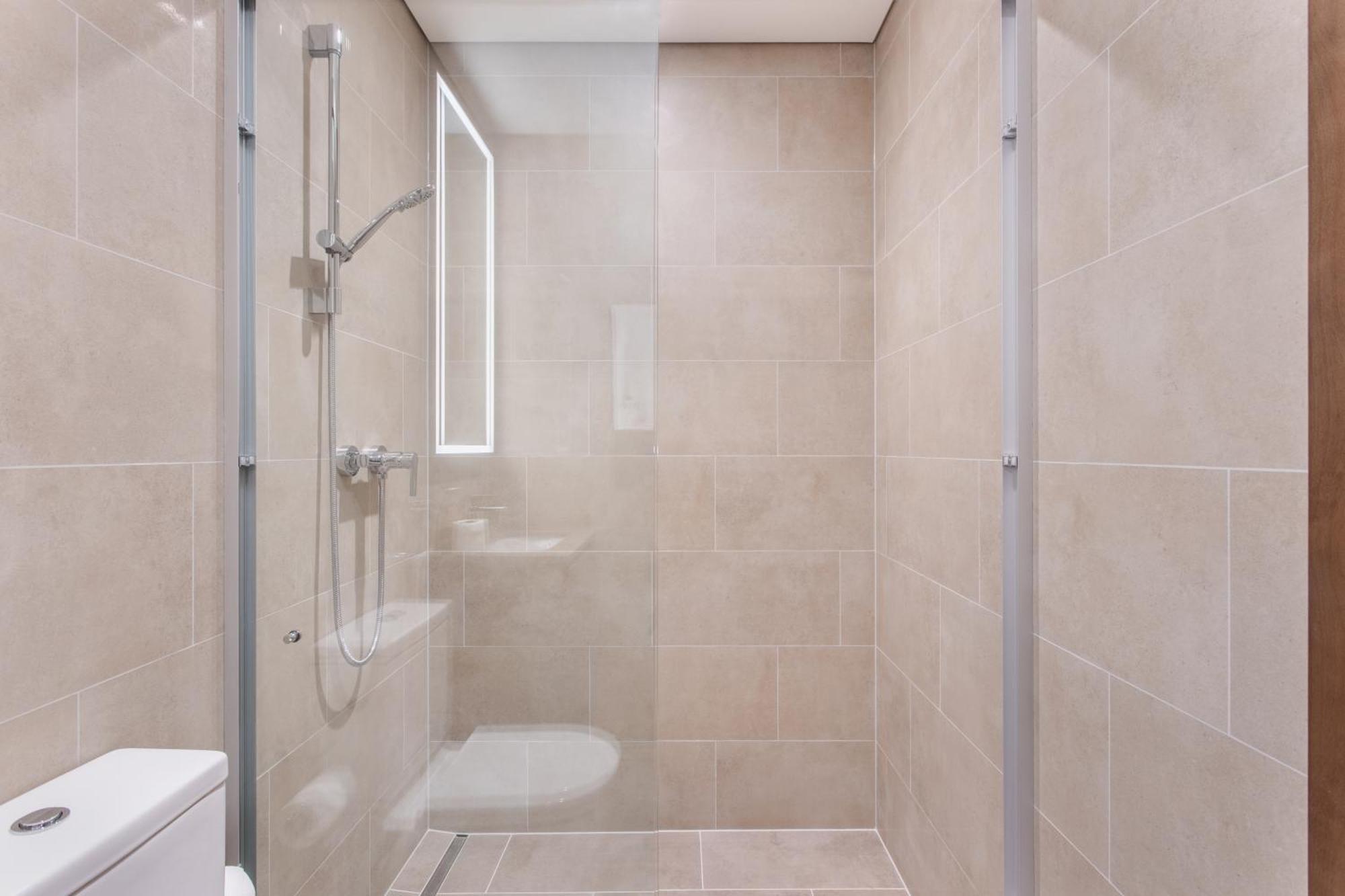 By Latinem Luxury 2br Cv A2714 Near Mall Apartment