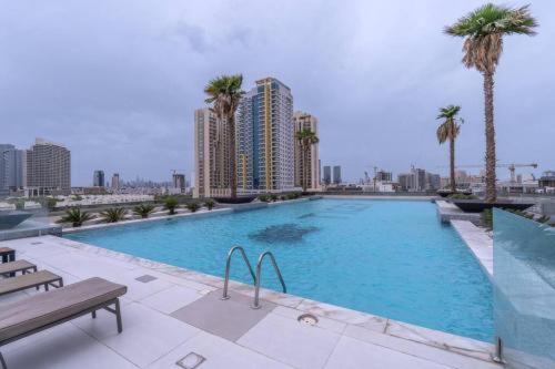 High-floor Luxurious Living In Jvc, Near Marina *