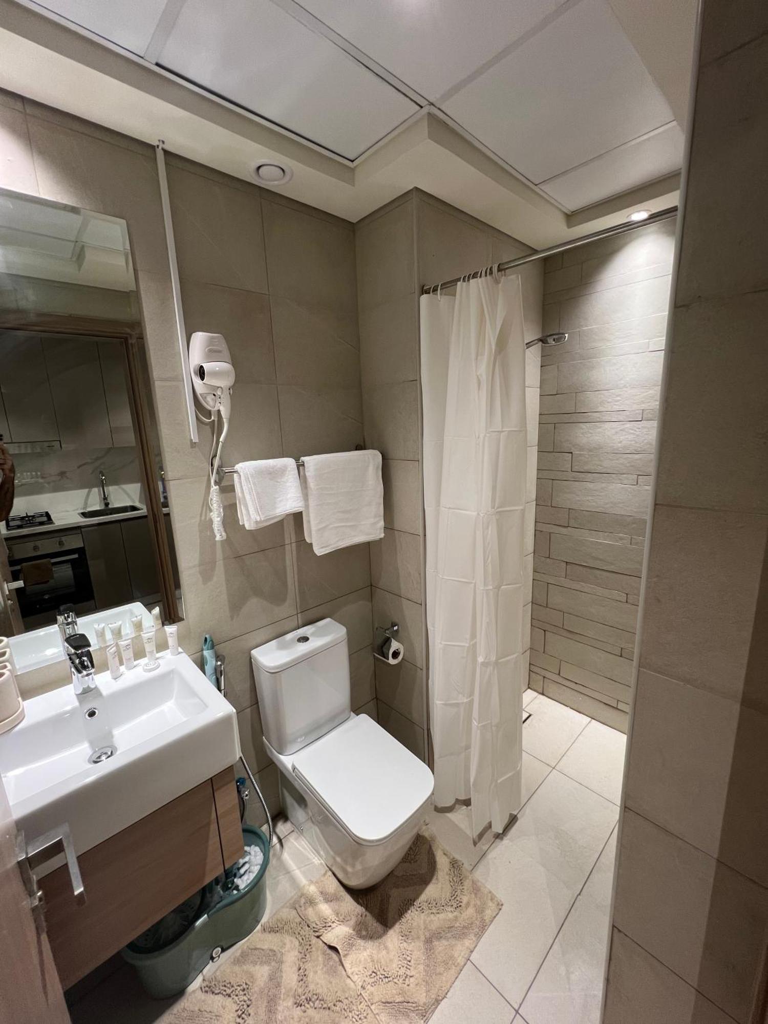 Special Offer At Azizi Riviera Dubai