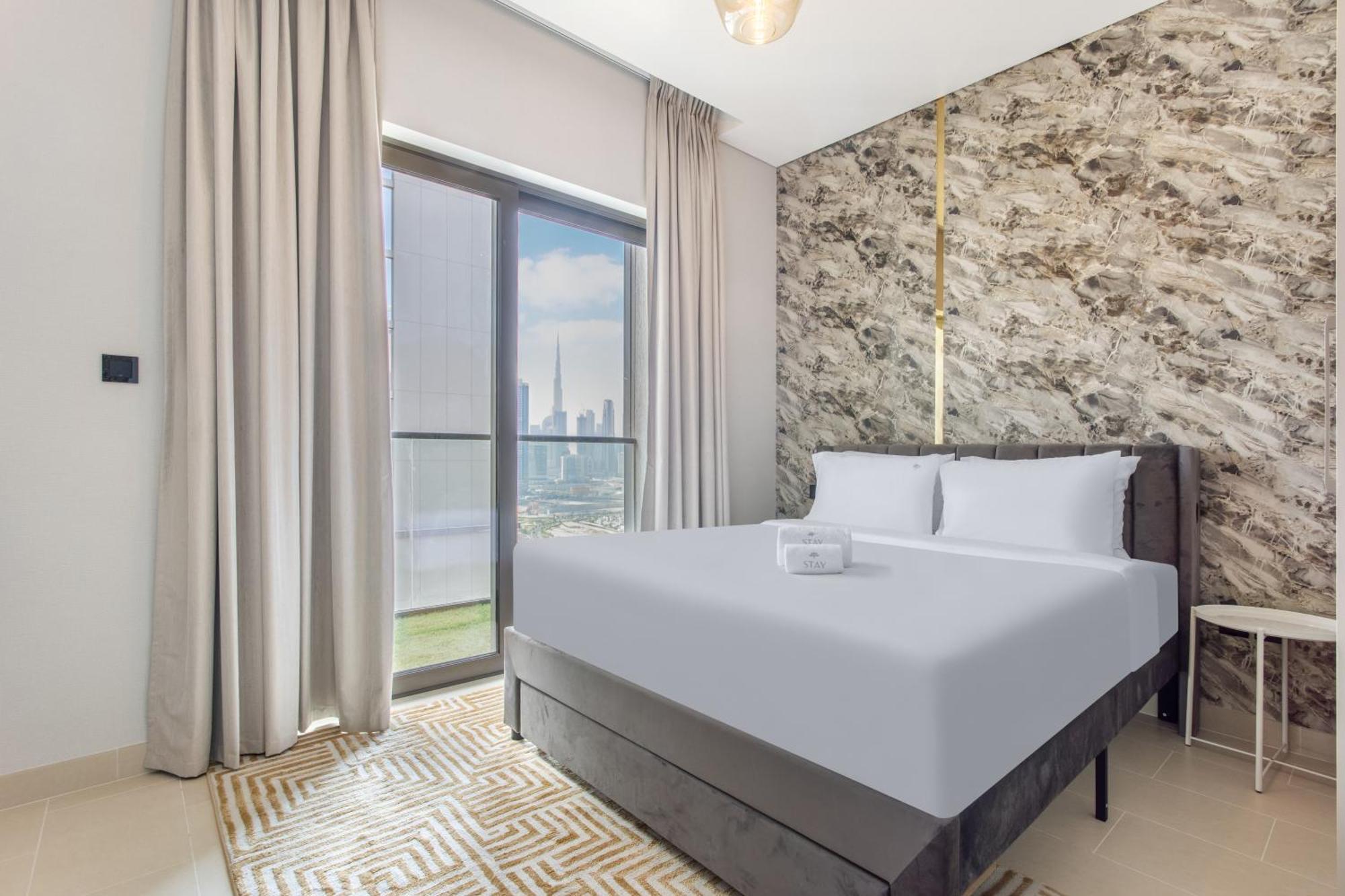 Apartment By Latinem Luxury 2br Cv A2713 Near Mall *