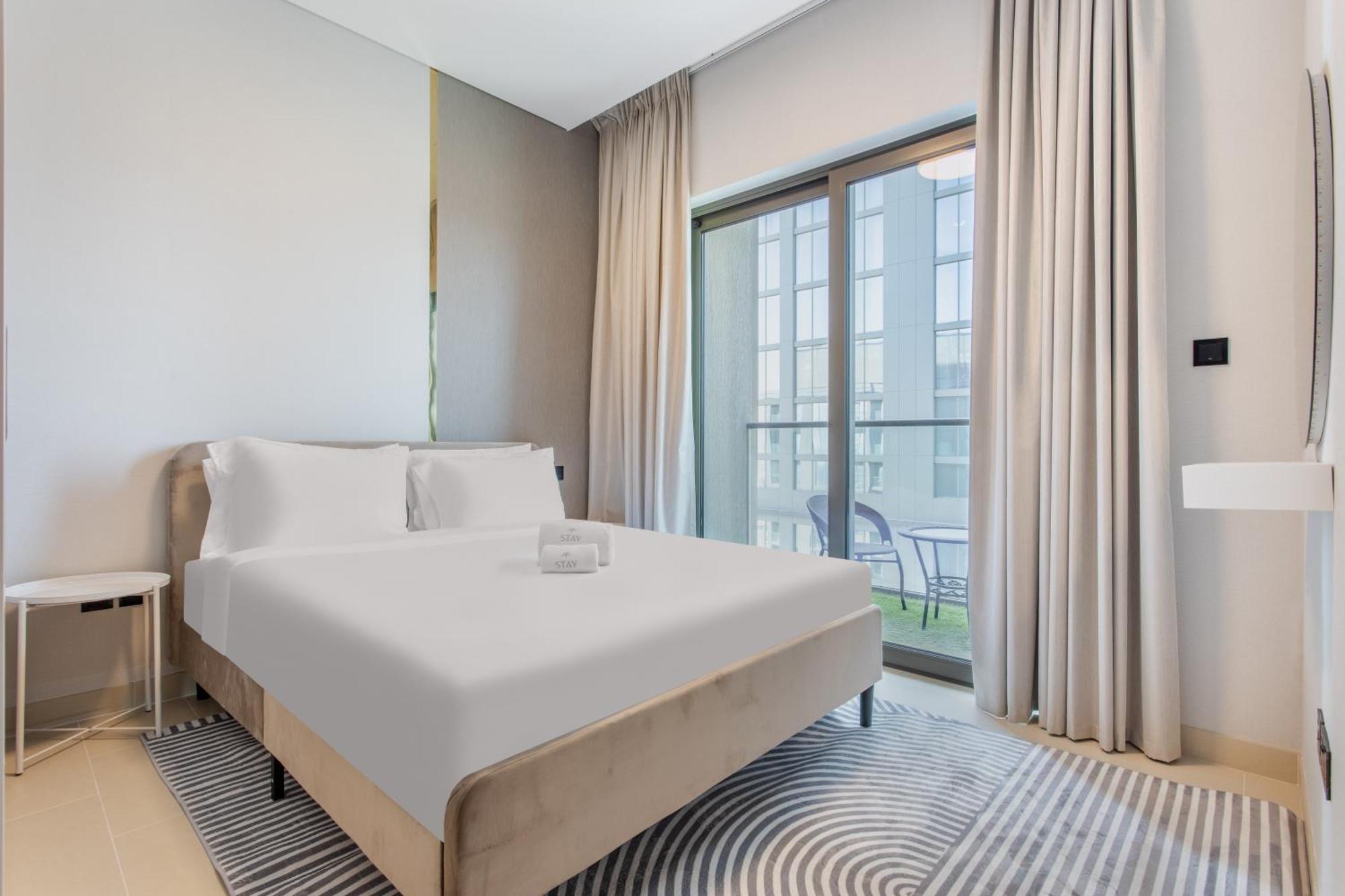 Apartment By Latinem Luxury 2br Cv A2713 Near Mall *