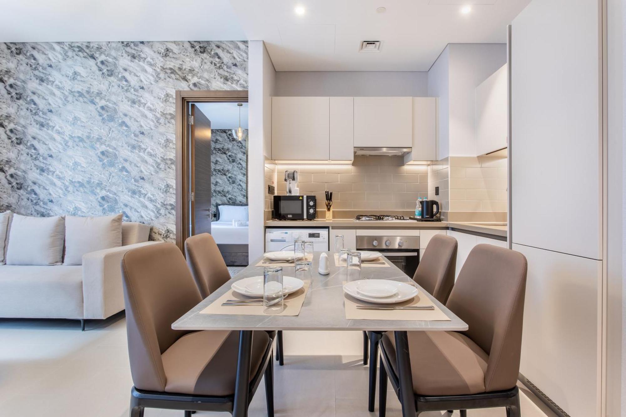 By Latinem Luxury 2br Cv A2713 Near Mall * Dubai