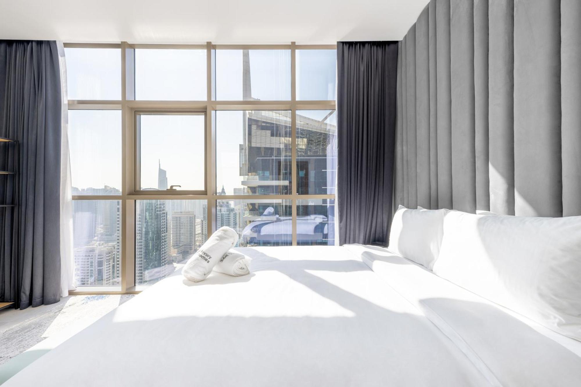 Apartment Exclusive Marina - Posh 3br With Stunning Views *