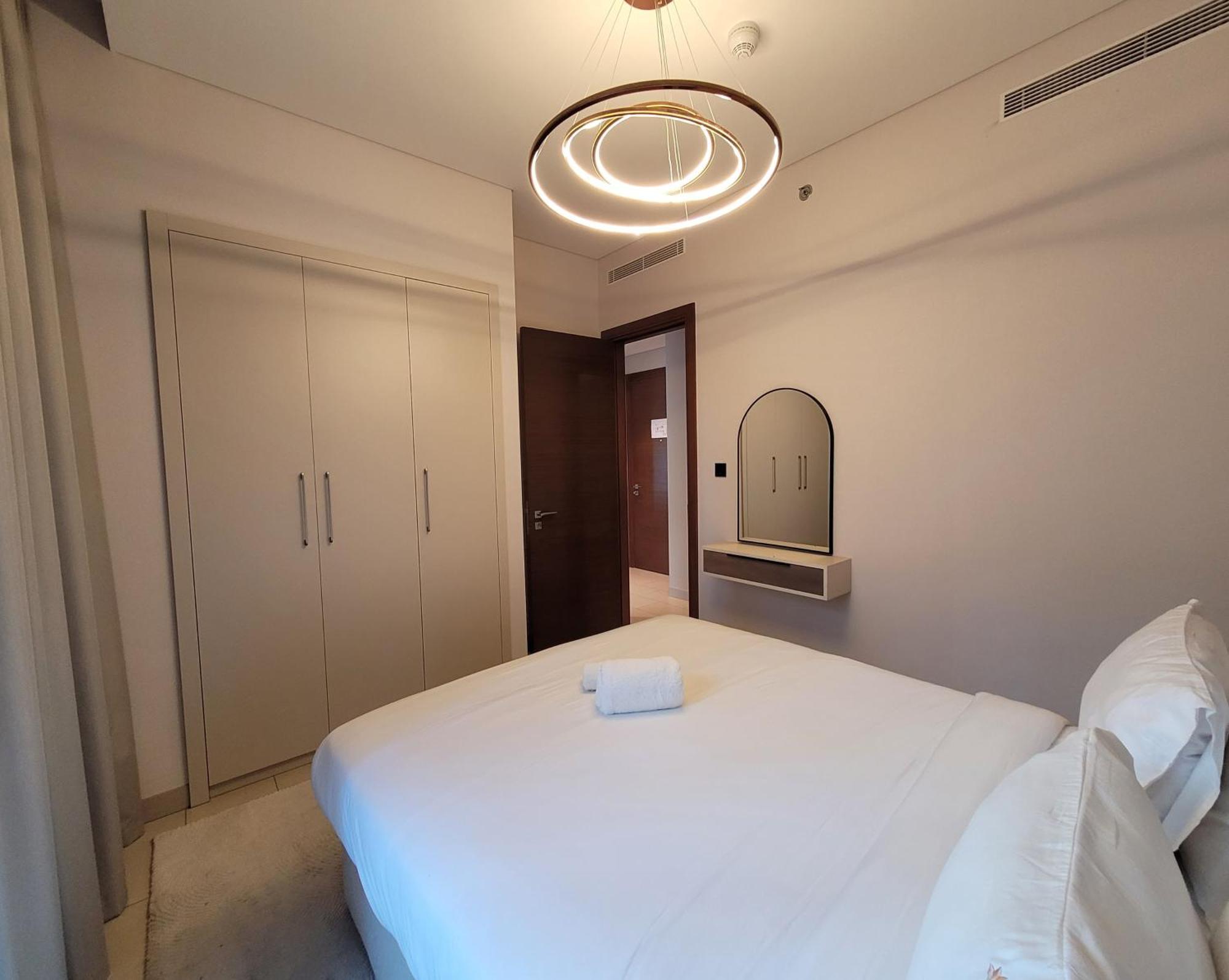 Apartment Modern Fully Furnished 1br Creek Vista Reserve Dubai