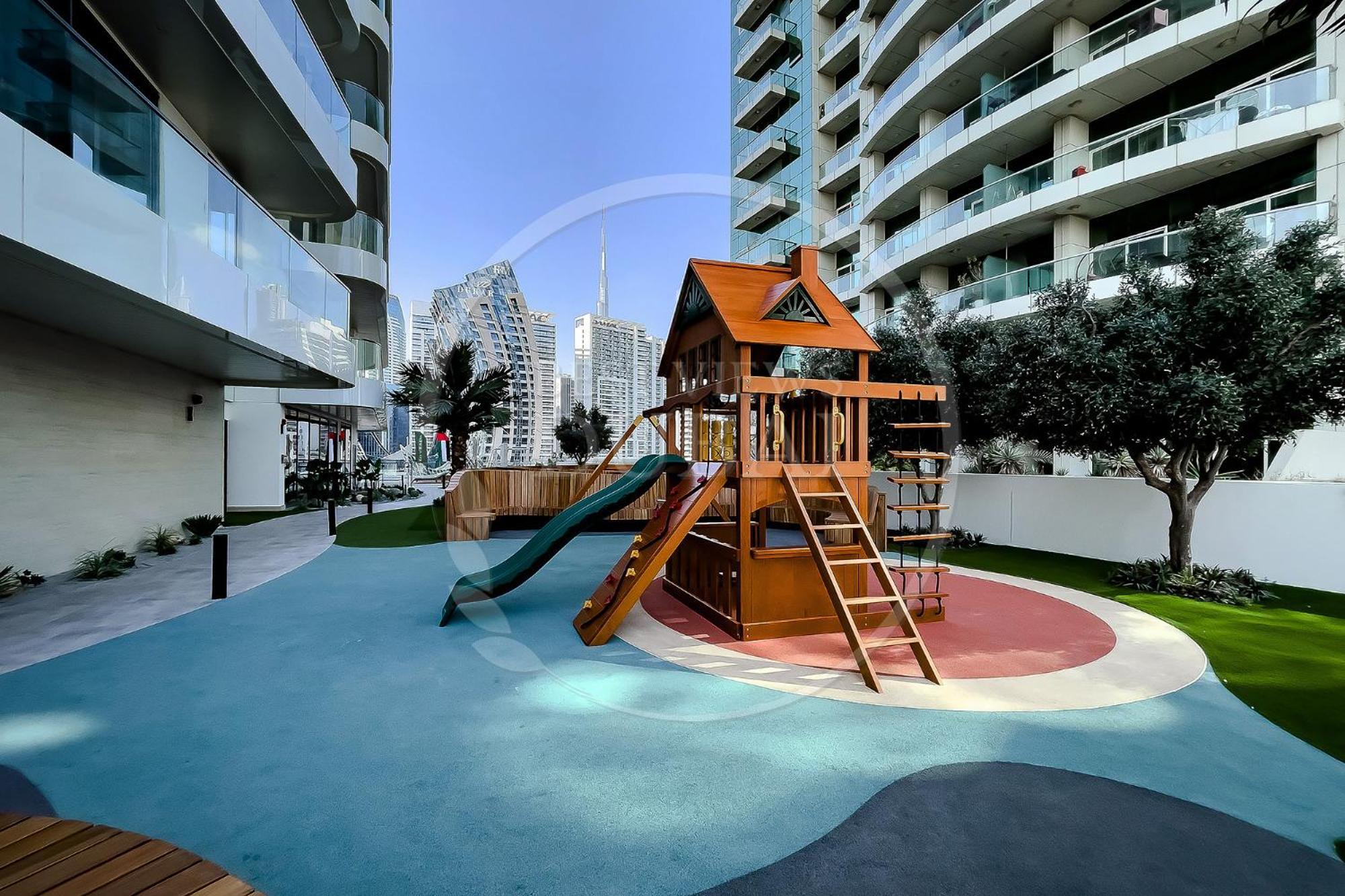 Apartment Luxury 2bdr In Business Bay Dubai