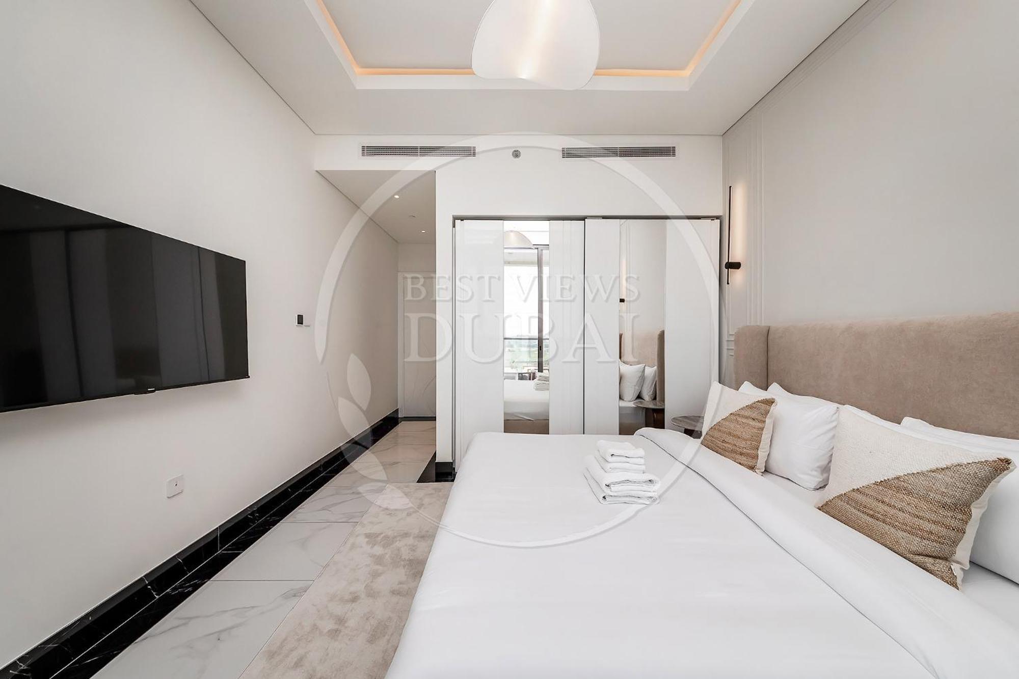 Apartment Luxury 2bdr In Business Bay