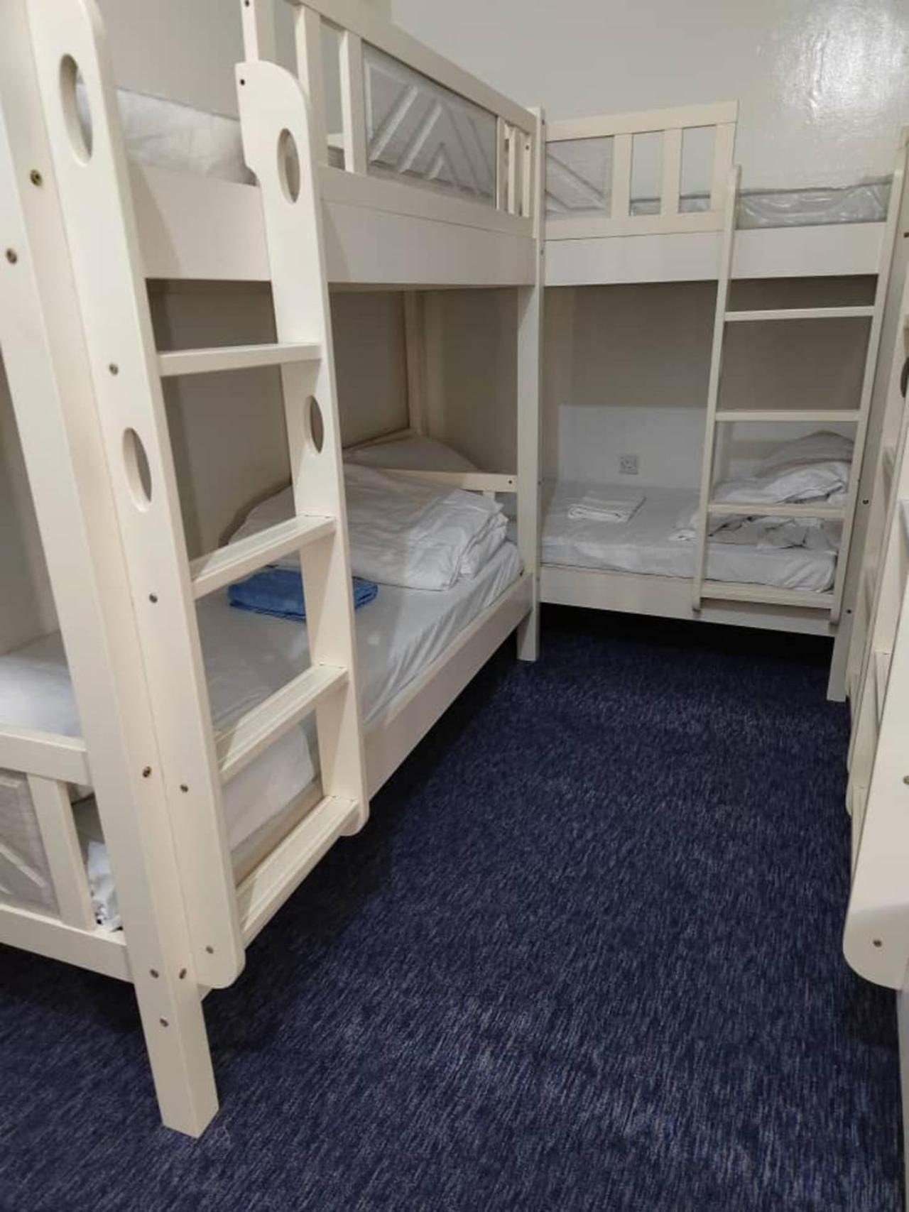 Hostel Gulf - Uae *