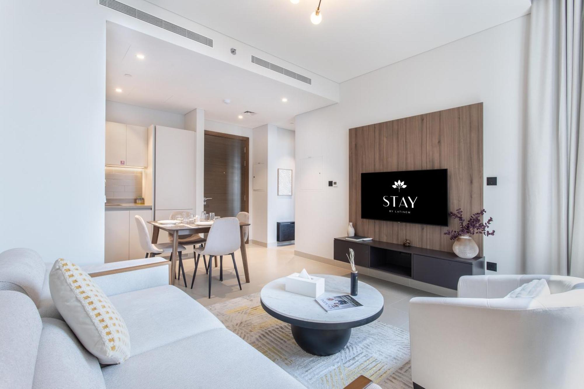By Latinem Luxury 1br Cv A2710 Near Downtown Dubai