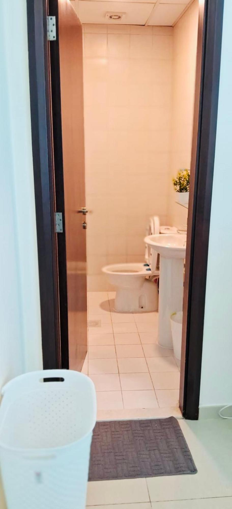 Luxury One Bedroom In Marina