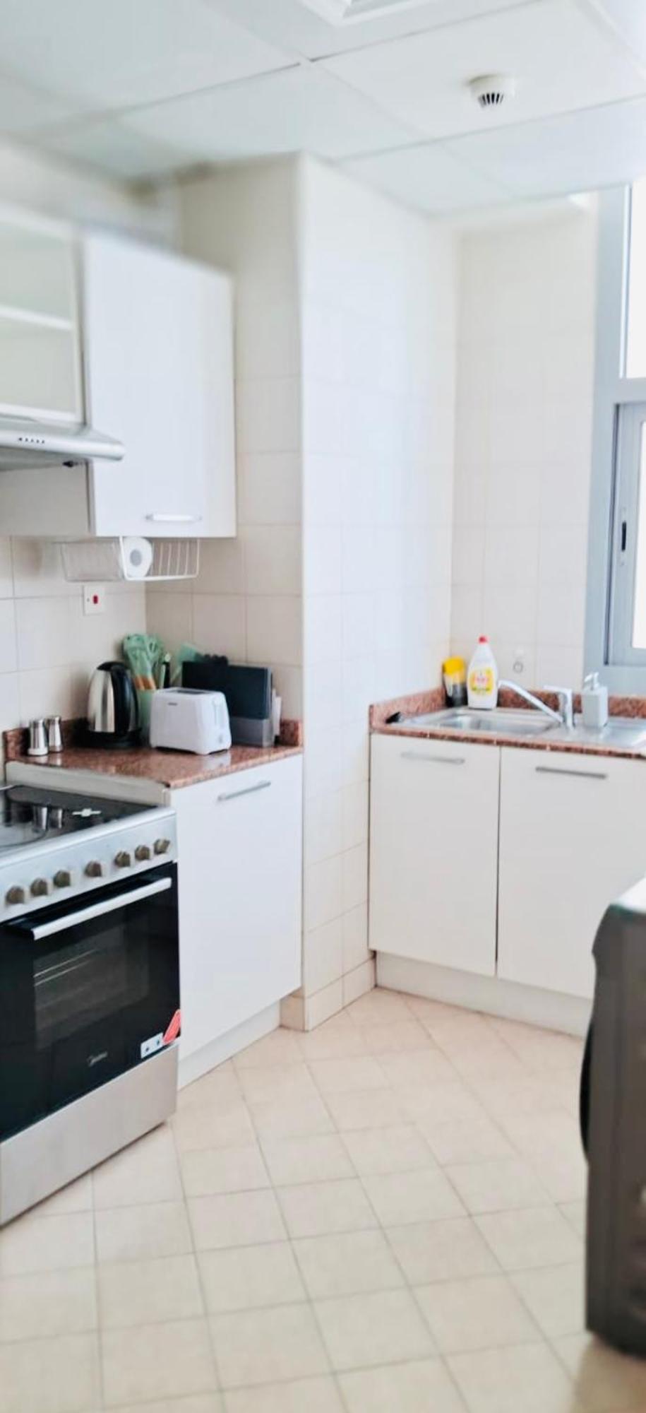 Apartment Luxury One Bedroom In Marina Dubai